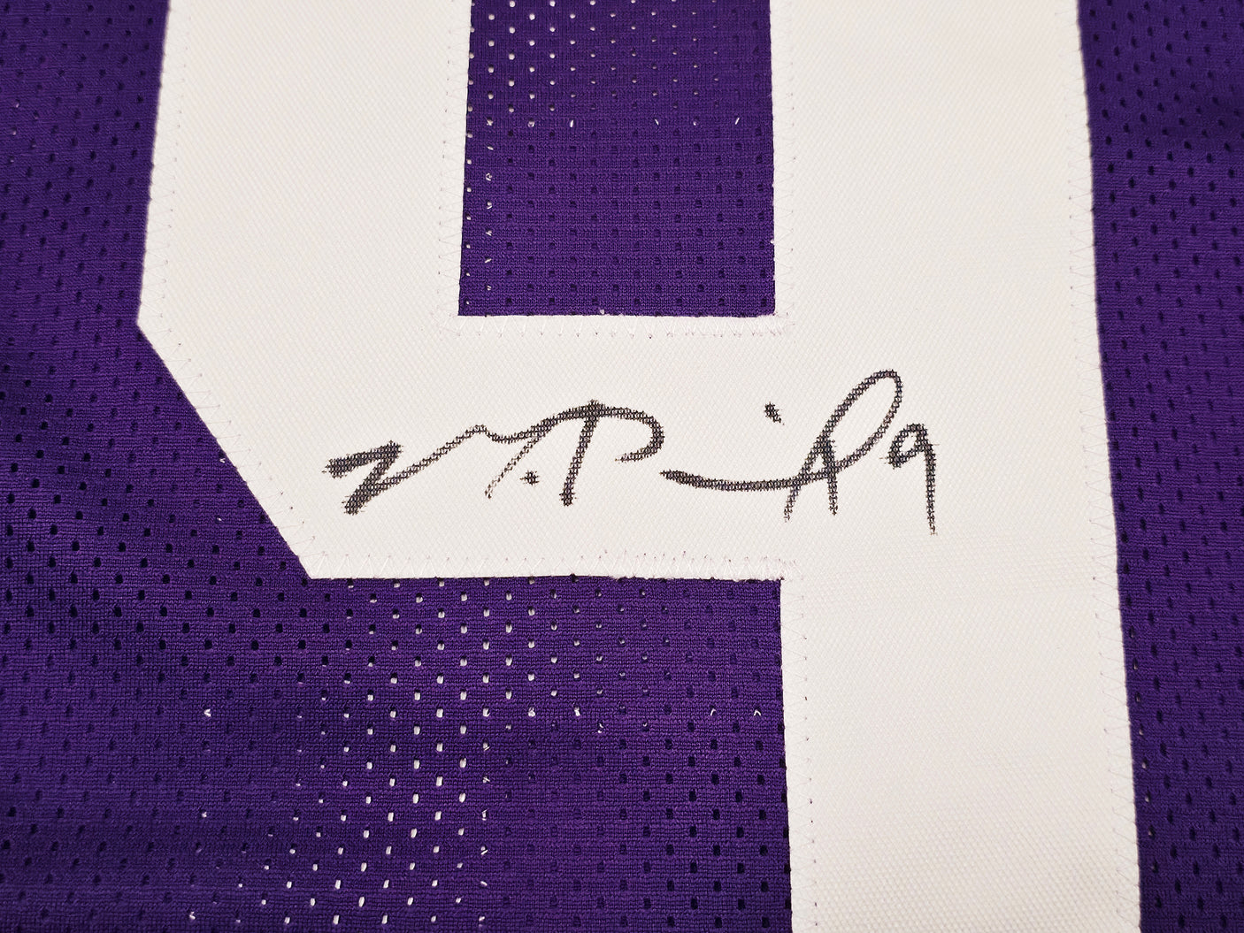 Washington Huskies Michael Penix Jr. Autographed Purple Jersey Beckett BAS Witness Stock #242574