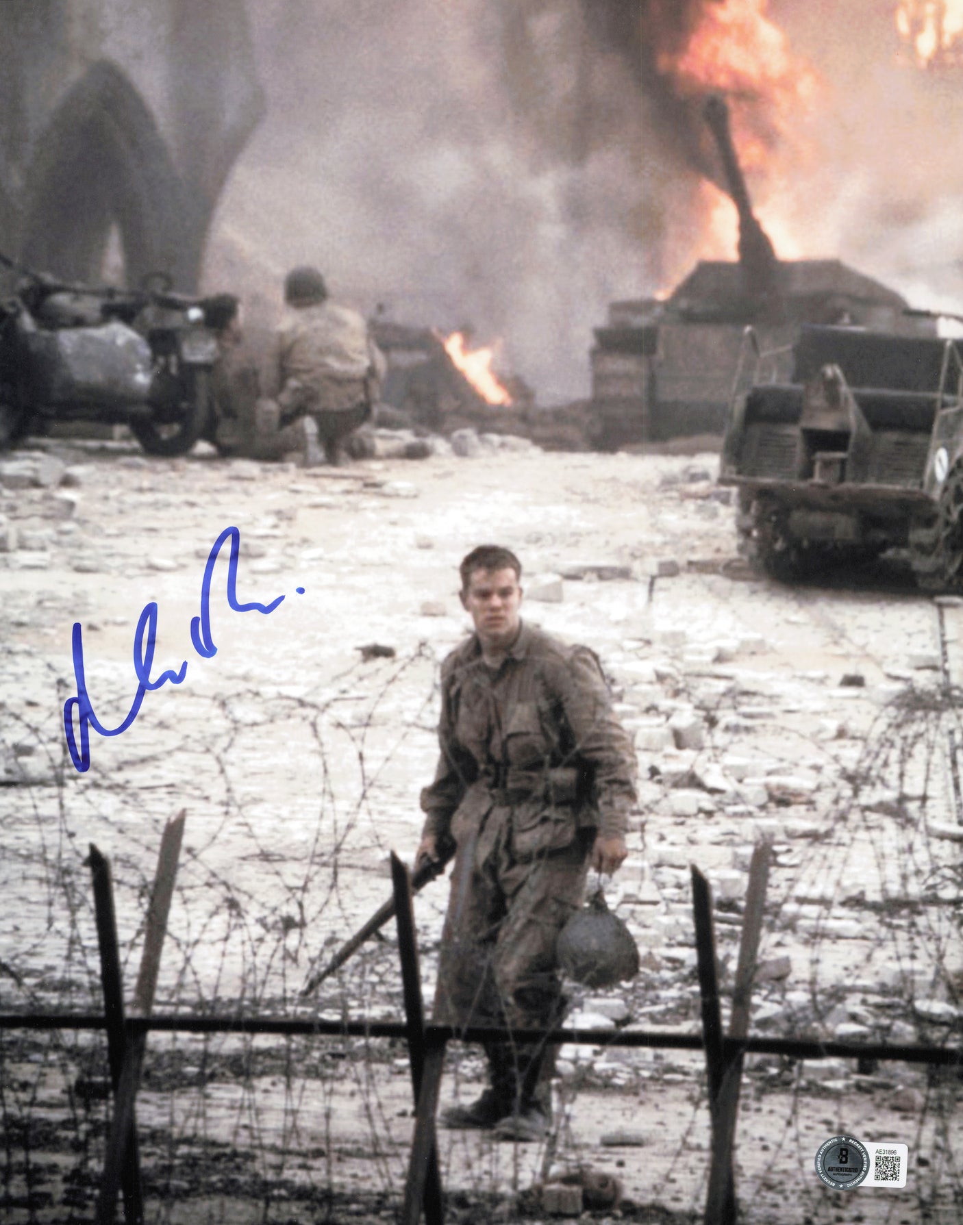 Matt Damon Autographed 11x14 Photo Saving Private Ryan Beckett BAS QR #AE31896