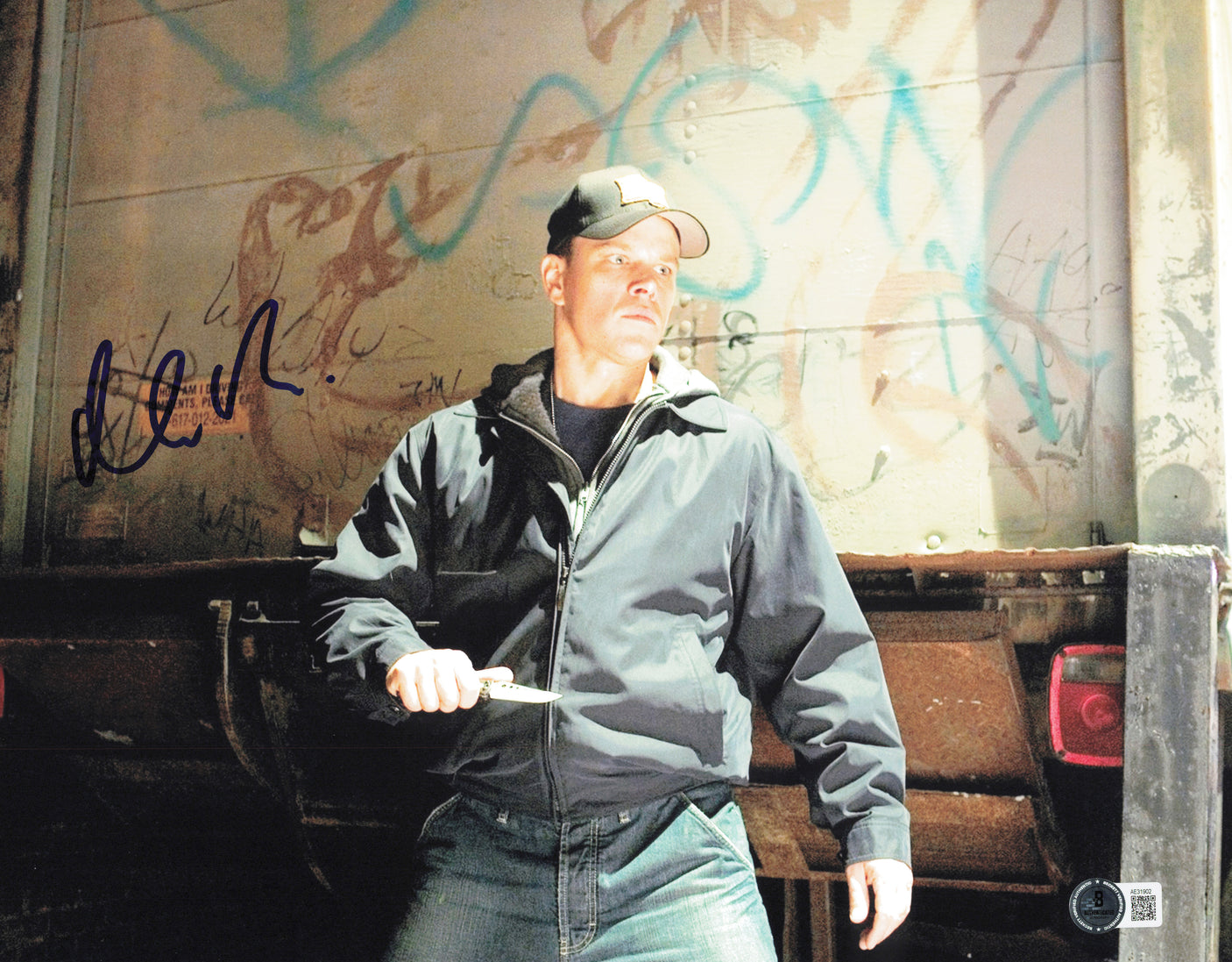 Matt Damon Autographed 11x14 Photo The Departed Beckett BAS QR #AE31902