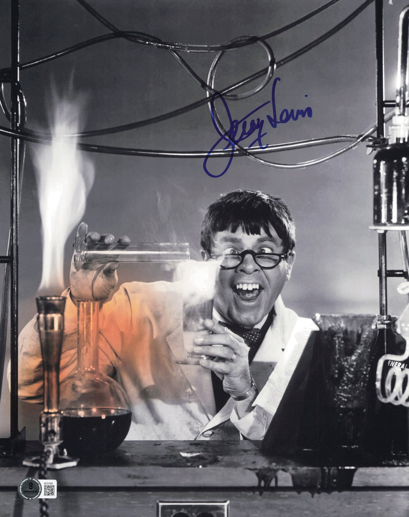 Jerry Lewis Autographed 11x14 Photo Nutty Professor Beckett BAS QR #AE31925