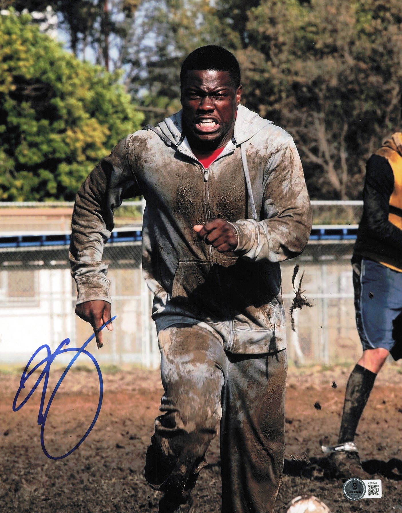 Kevin Hart Autographed 11x14 Photo Comedian Beckett BAS QR #AE31969