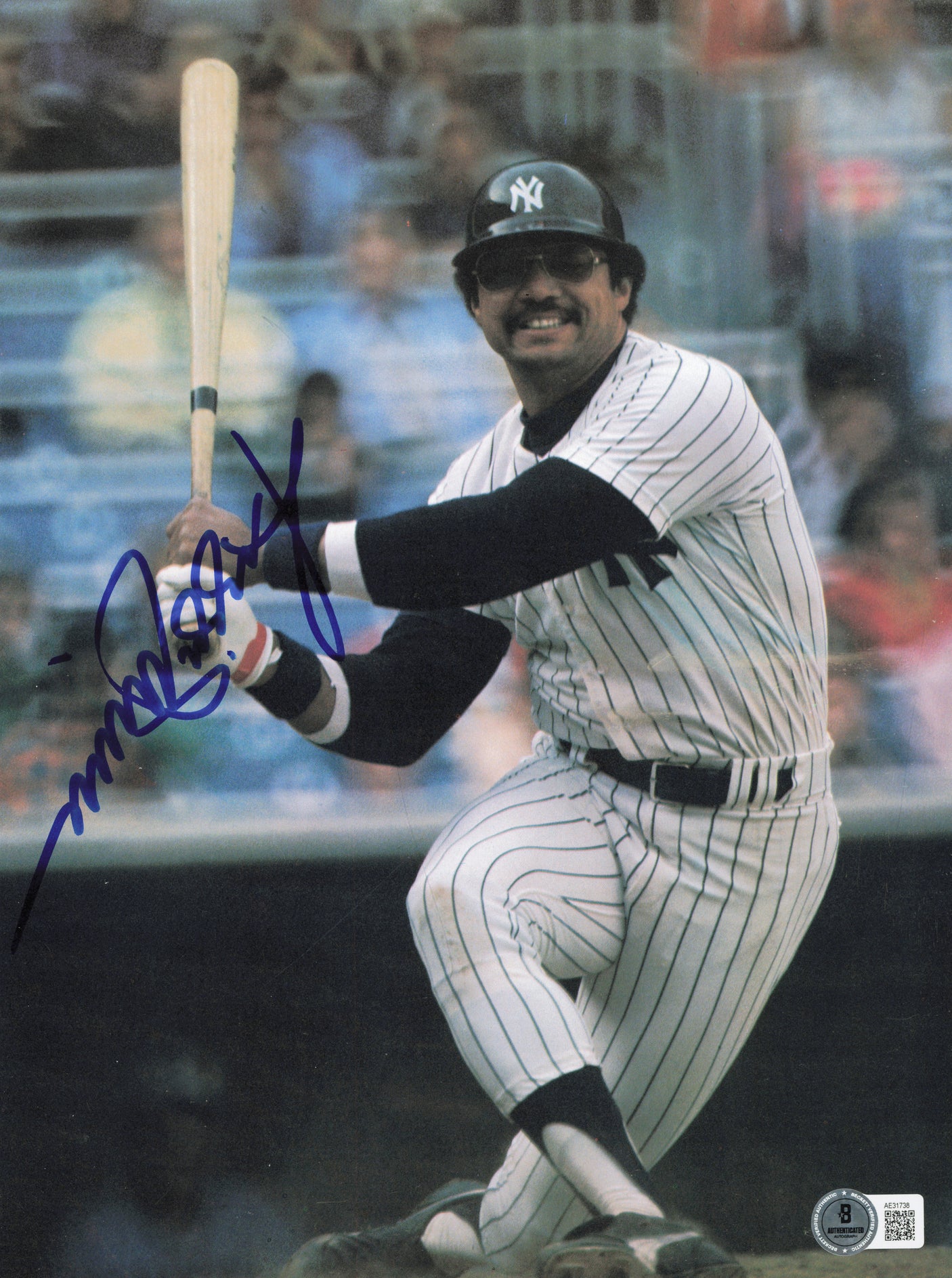 Reggie Jackson Autographed 9x12 Photo New York Yankees Beckett BAS QR #AE31738