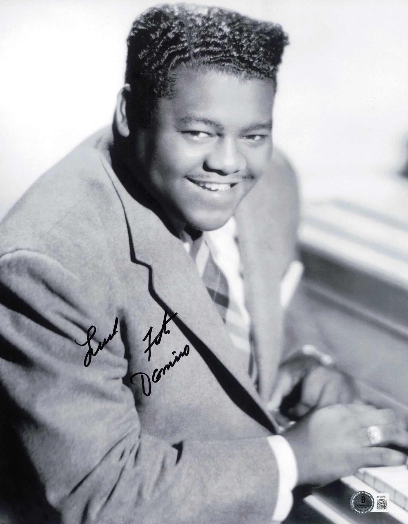 Fats Domino Autographed 11x14 Photo Beckett BAS QR #AE31766