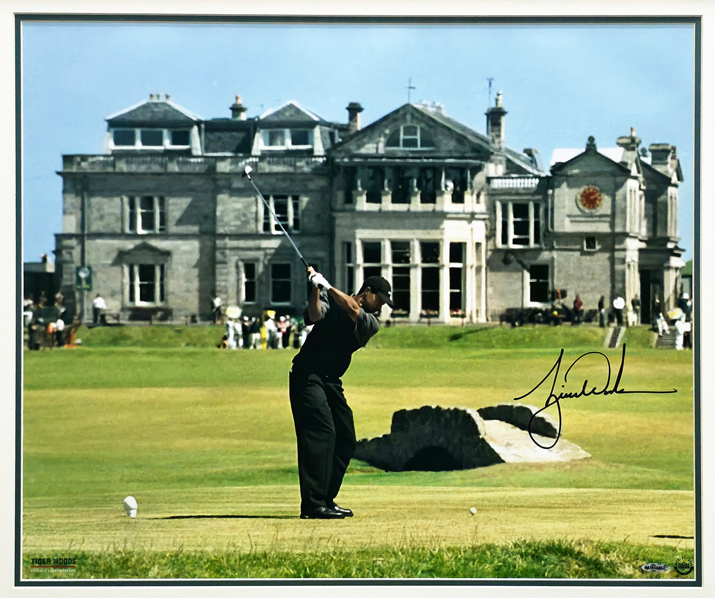 Tiger Woods Autographed Framed 20x24 Photo 2000 British Open UDA Holo #BAM48450