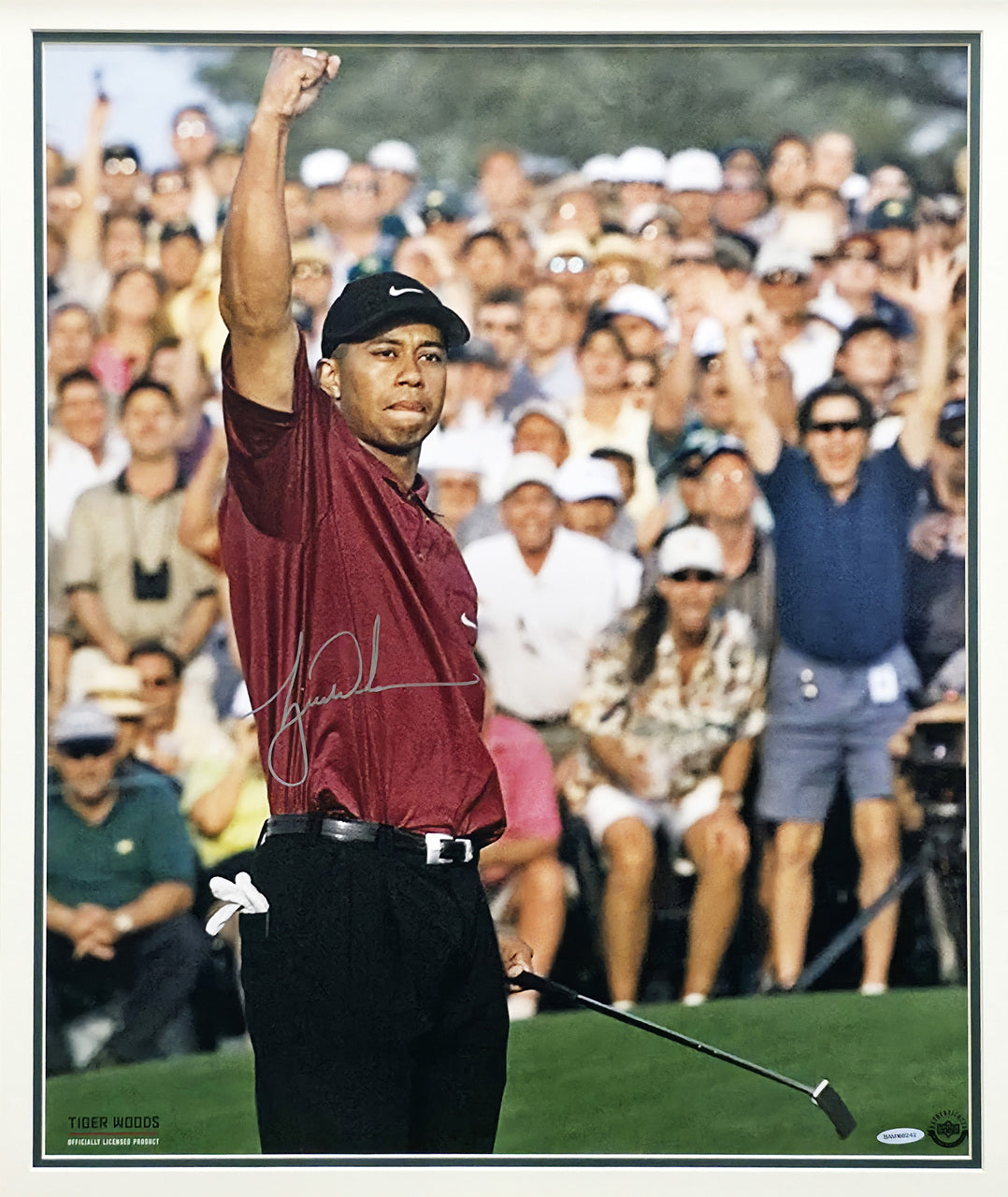Tiger Woods Autographed Framed 20x24 Photo 2001 Masters UDA Holo #BAM166242