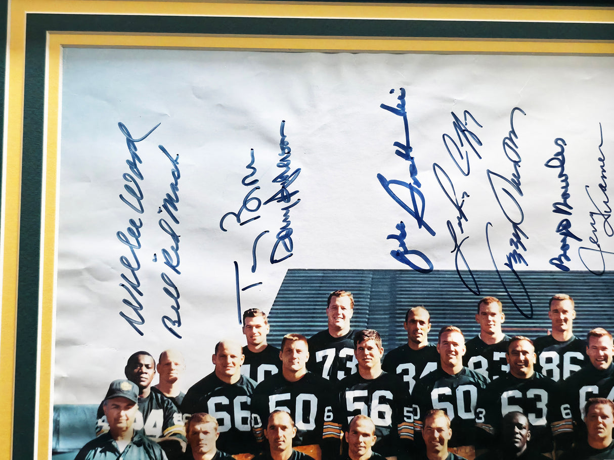 1966 Green Bay Packers Super Bowl I Champions Autographed Framed 16x20 Photo With 20 Signatures Including Bart Starr JSA #Z58083