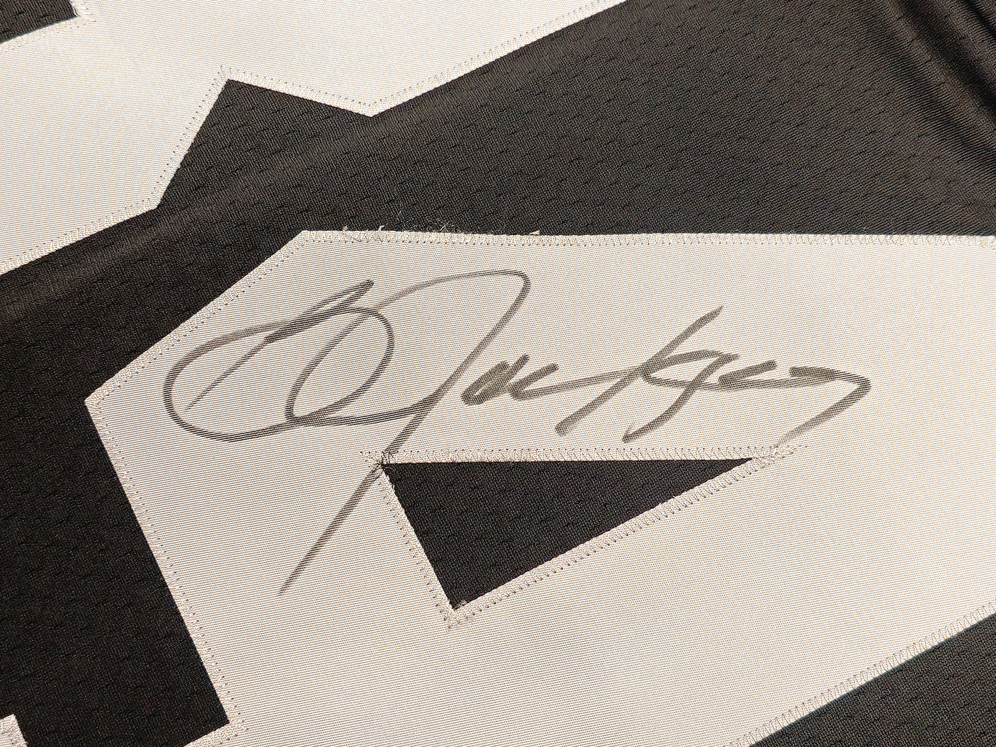 Oakland Raiders Bo Jackson Autographed Black Authentic Mitchell & Ness 1988 Throwback Jersey Size L Beckett BAS Witness Stock #230007