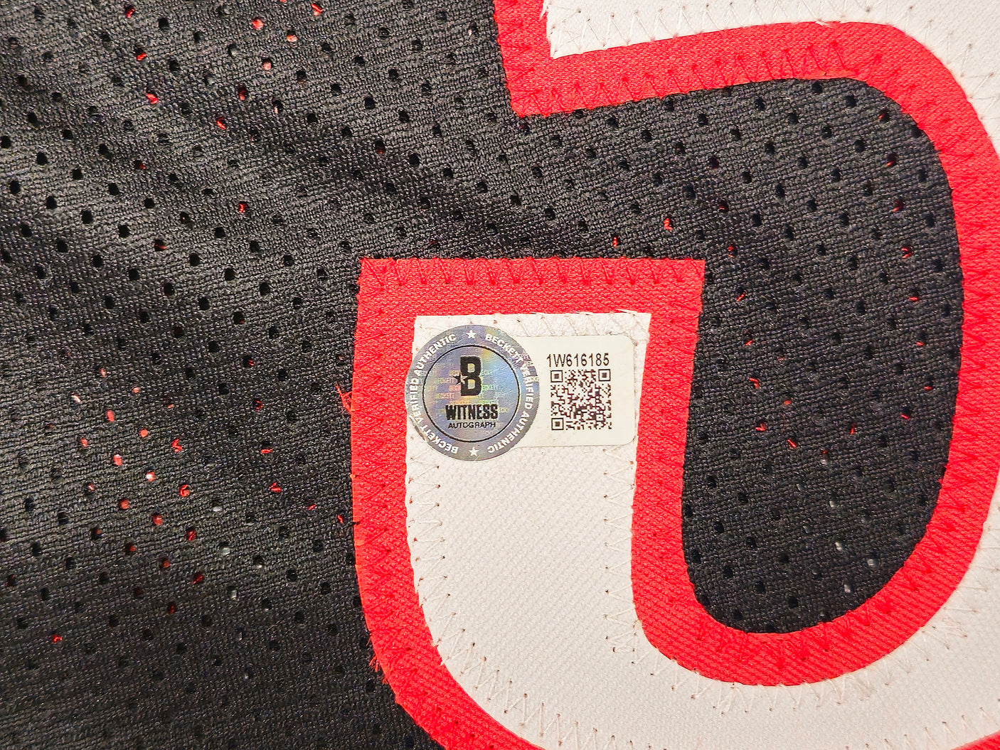 Philadelphia 76ers Allen Iverson Autographed Black Jersey Beckett BAS Witness Stock #229998