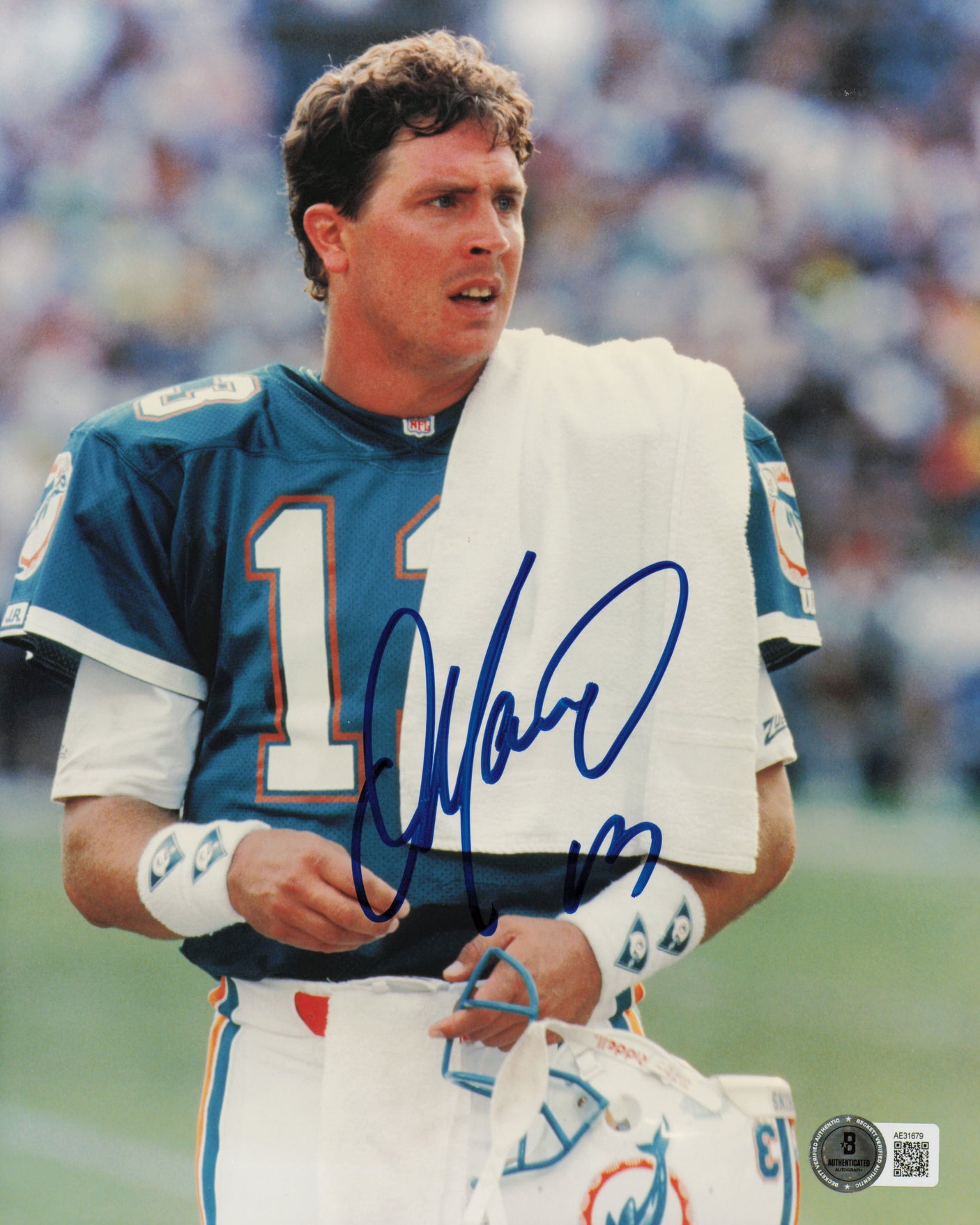Dan Marino Autographed 8x10 Photo Miami Dolphins Beckett BAS QR #AE31679