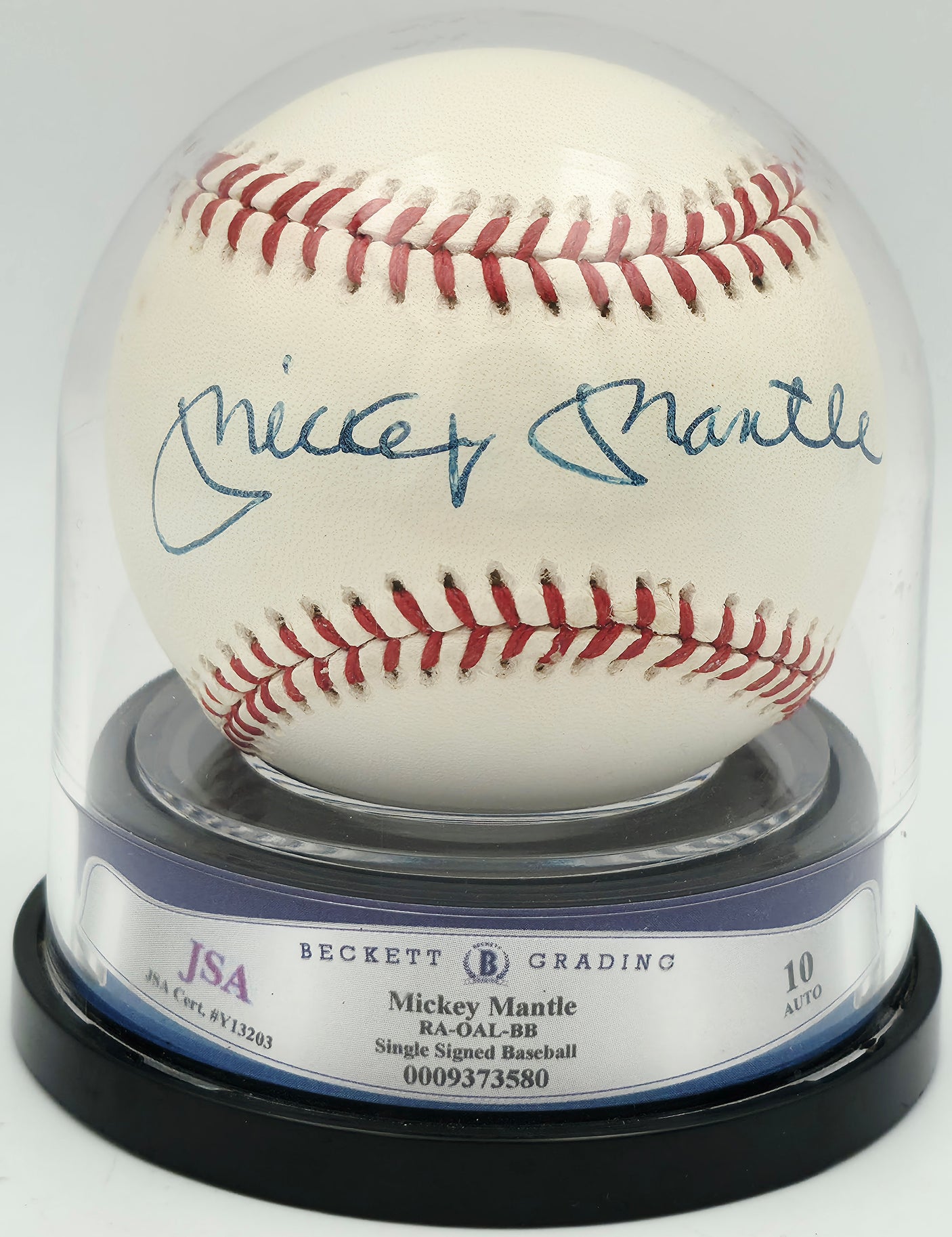 Mickey Mantle Autographed Official AL Baseball New York Yankees Auto Grade Gem Mint 10 Beckett BAS #9373580