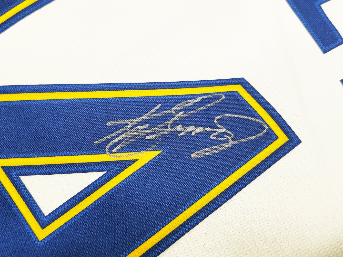 Seattle Mariners Ken Griffey Jr. Autographed Cream Nike 2023 All Star Game Patch Jersey Size XL Beckett BAS Witness Stock #230139