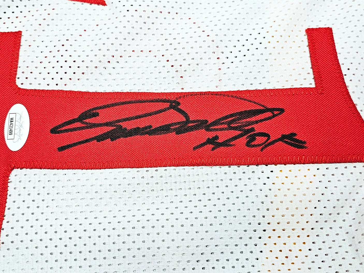 Atlanta Hawks Dominique Wilkins Autographed White Jersey "HOF" JSA Stock #215700