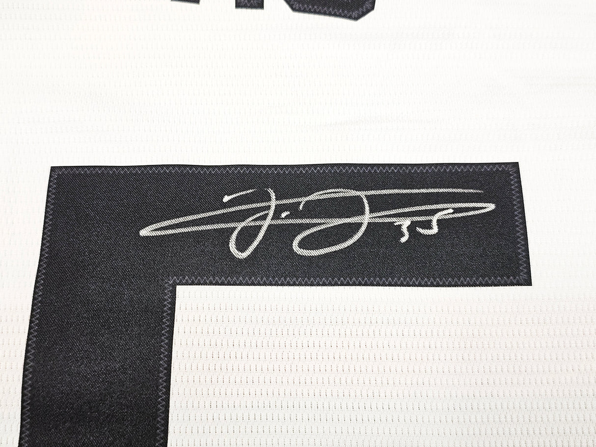 Chicago White Sox Frank Thomas Autographed White Nike Jersey Size XL Beckett BAS Witness Stock #215873