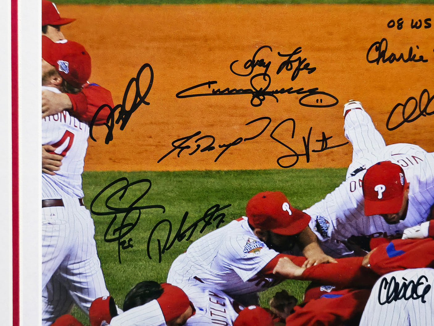 2008 World Series Champion Philadelphia Phillies Team Autographed Framed 16x20 Photo With 21 Signatures Including Cole Hamels MLB Holo #LH230006