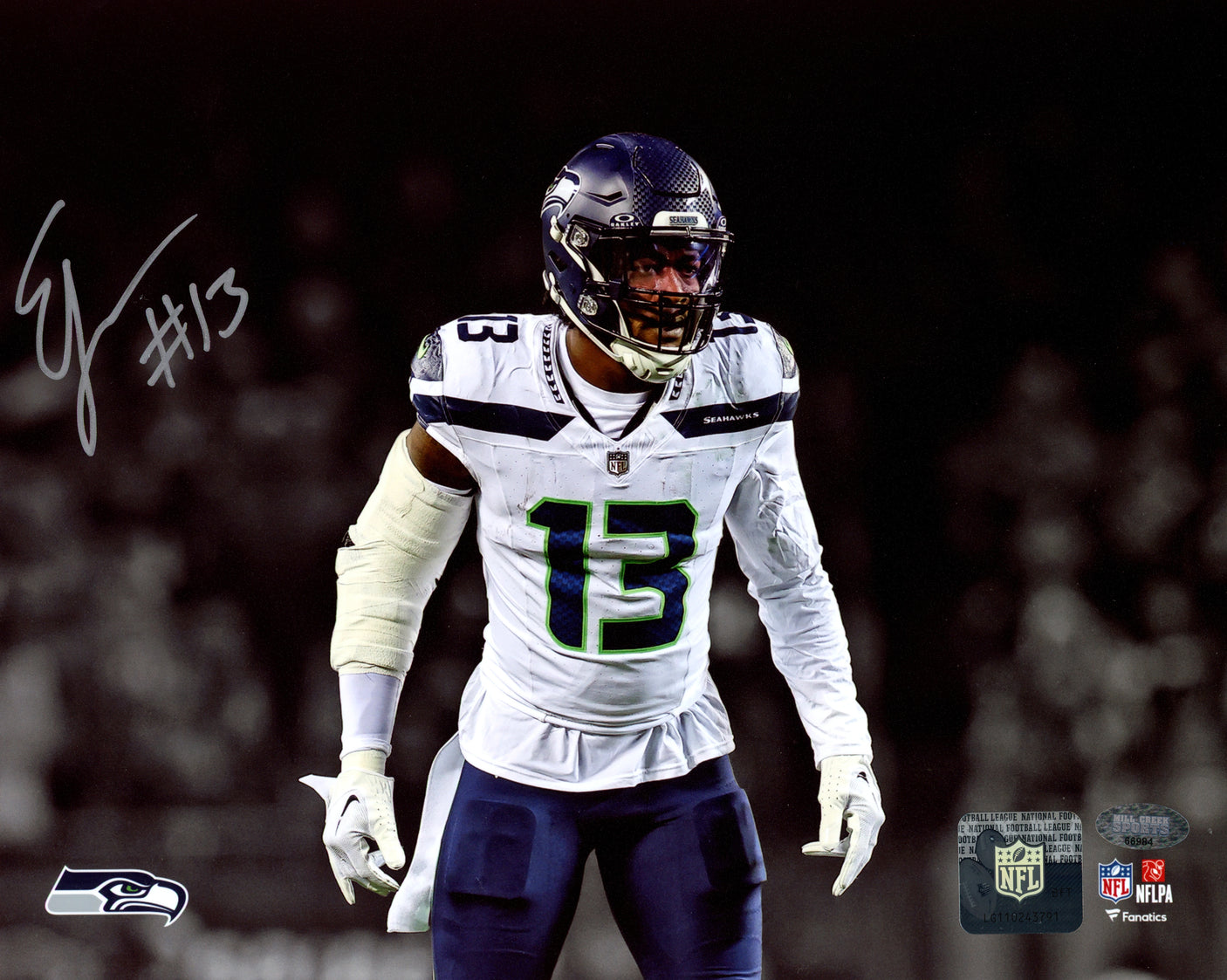 Ernest Jones IV Autographed 8x10 Photo Seattle Seahawks MCS Holo Stock #242559