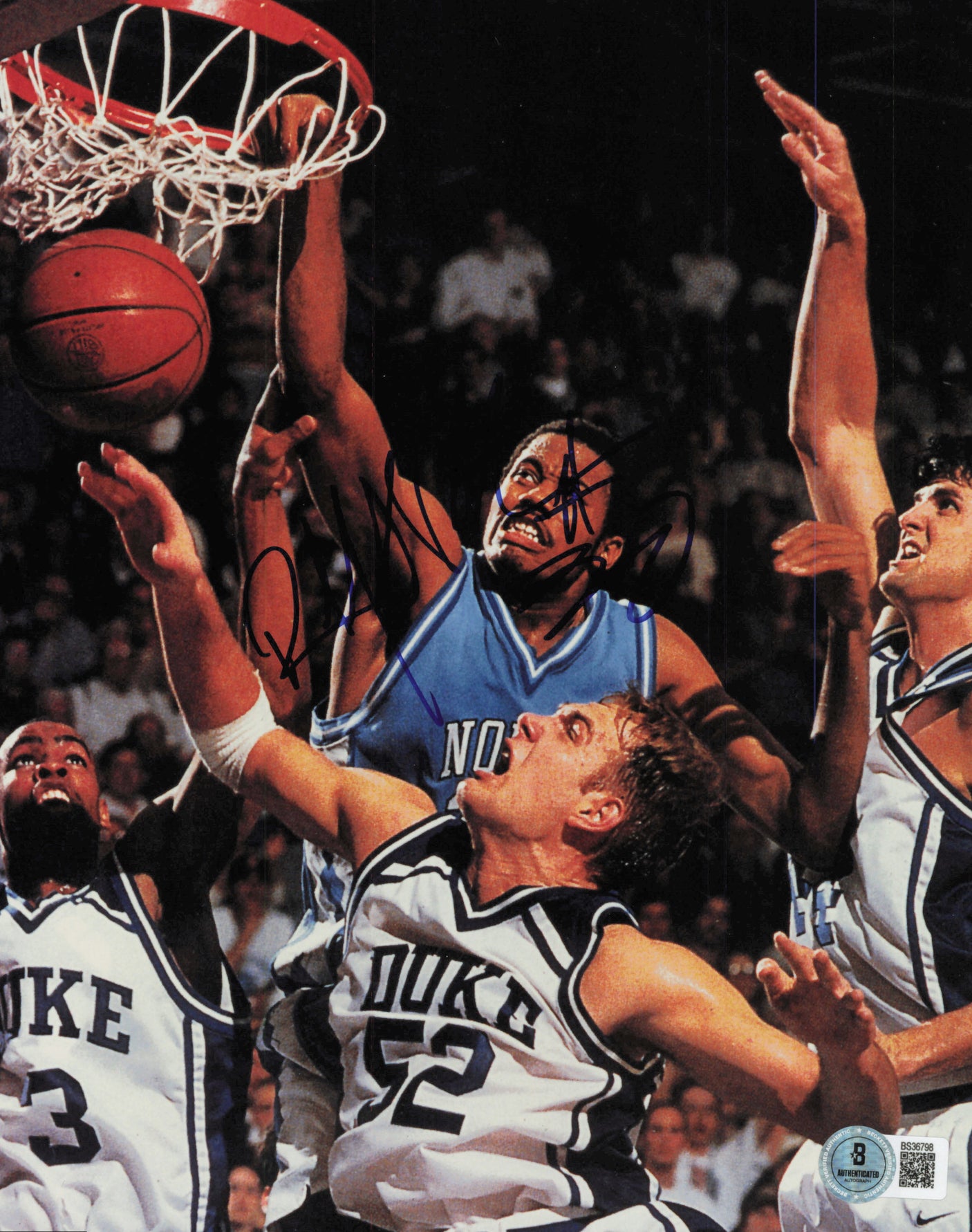 Rasheed Wallace Autographed 8x10 Photo North Carolina Tarheels Beckett BAS QR #BS36798