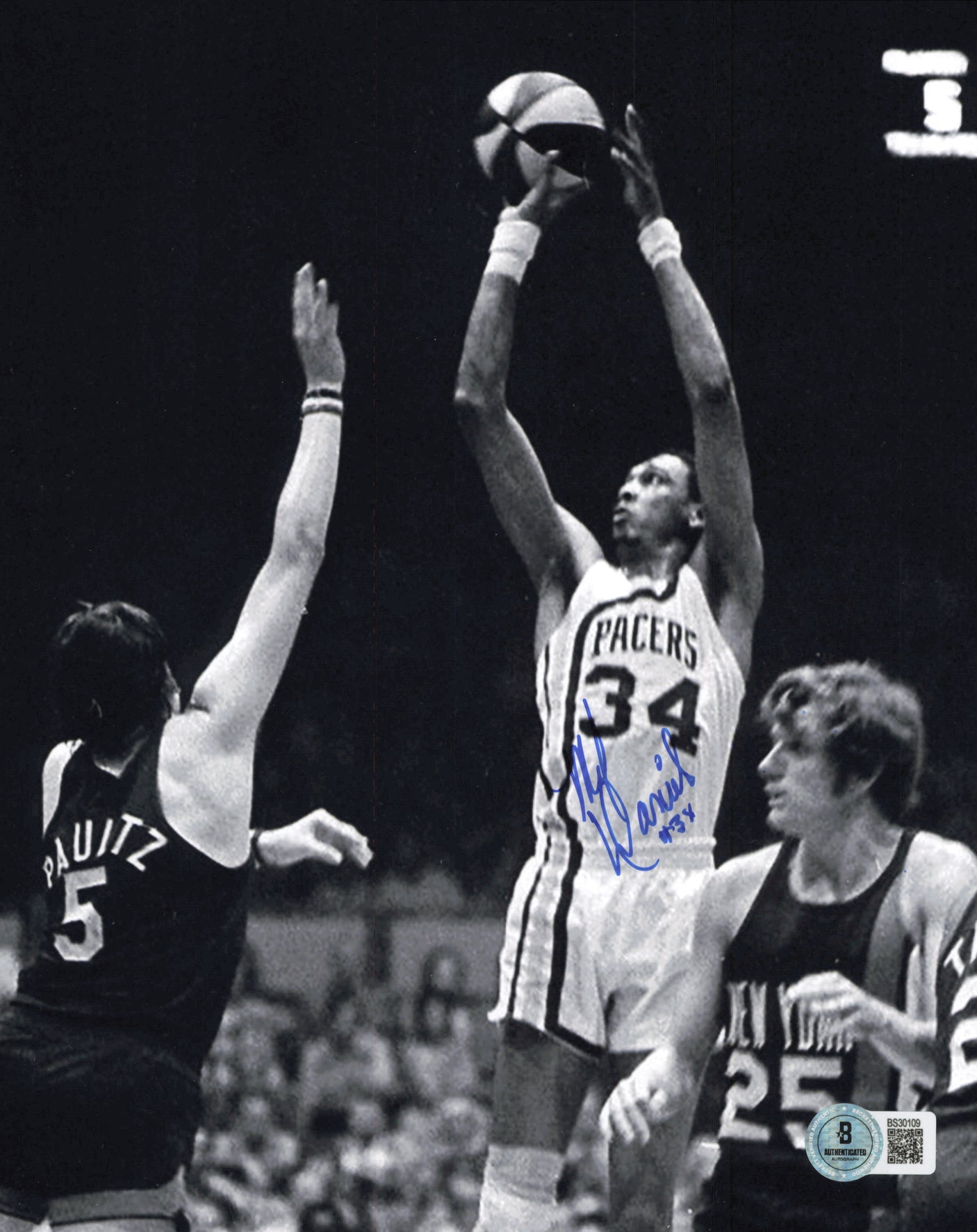 Mel Daniels Autographed 8x10 Photo Indiana Pacers "#34" Beckett BAS QR #BS30109