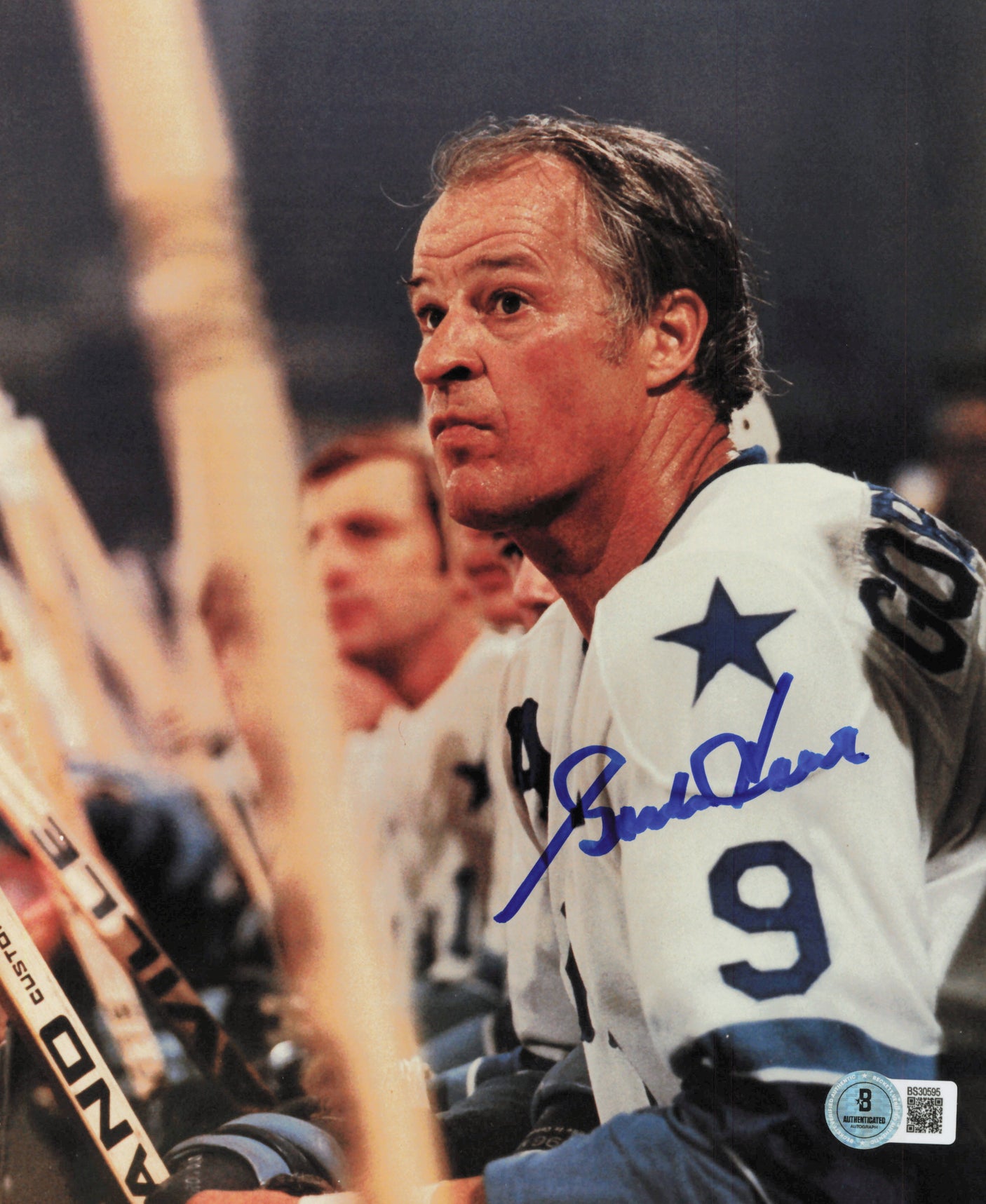 Gordie Howe Autographed 8x10 Photo Houston Aeros Beckett BAS QR #BS30595