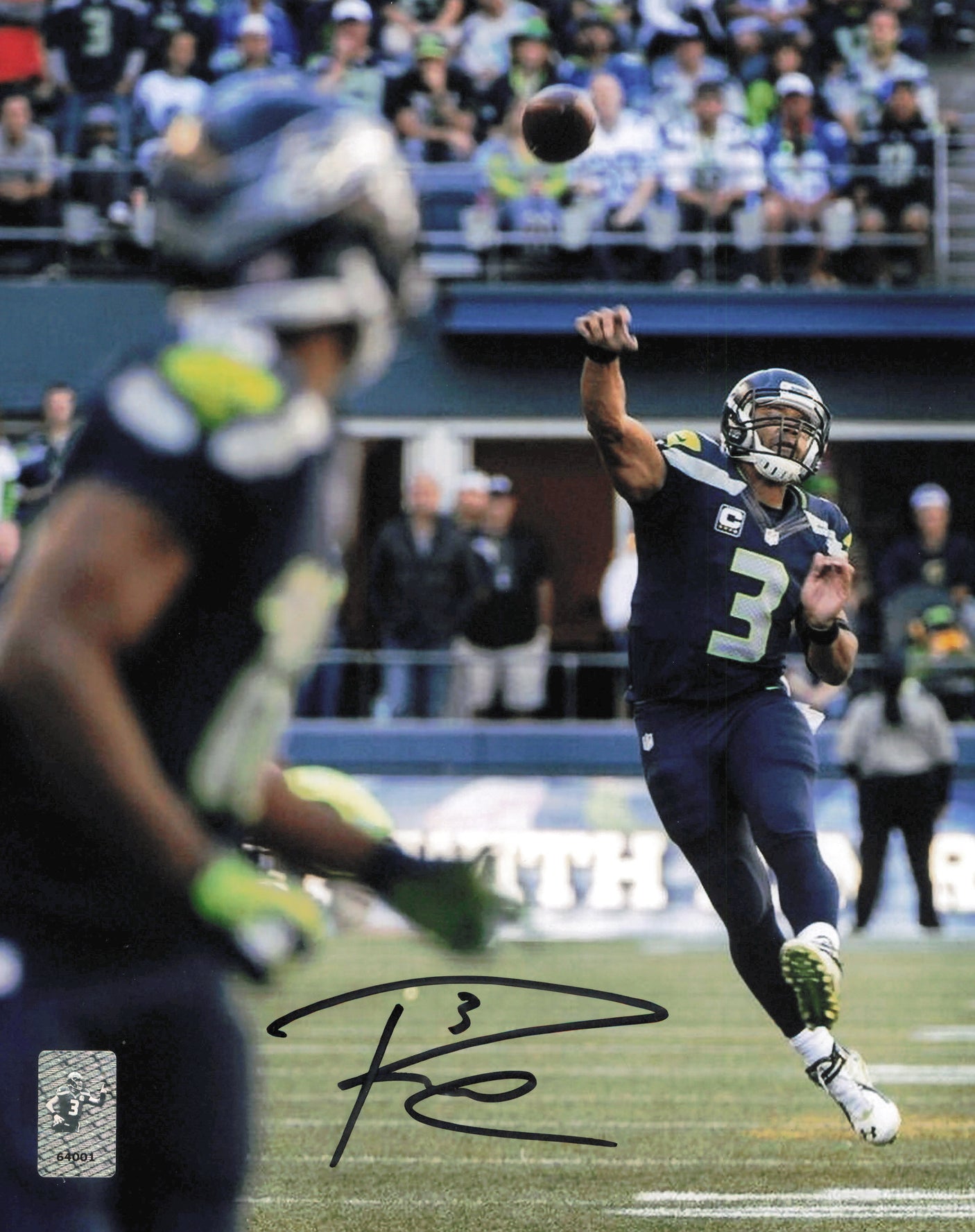 Russell Wilson Autographed 8x10 Photo Seattle Seahawks RW Holo #64001
