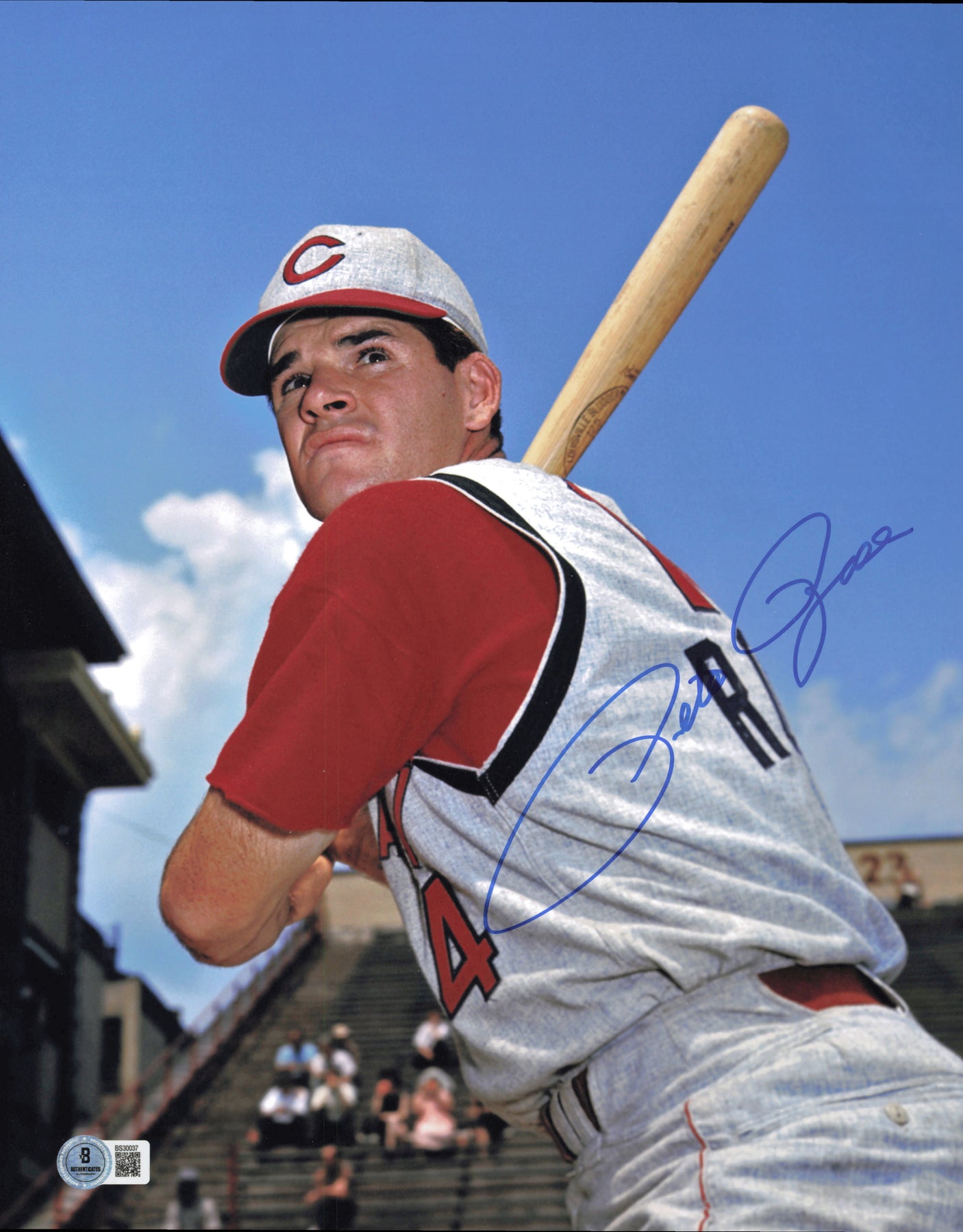 Pete Rose Autographed 11x14 Photo Cincinnati Reds Beckett BAS QR #BS30037