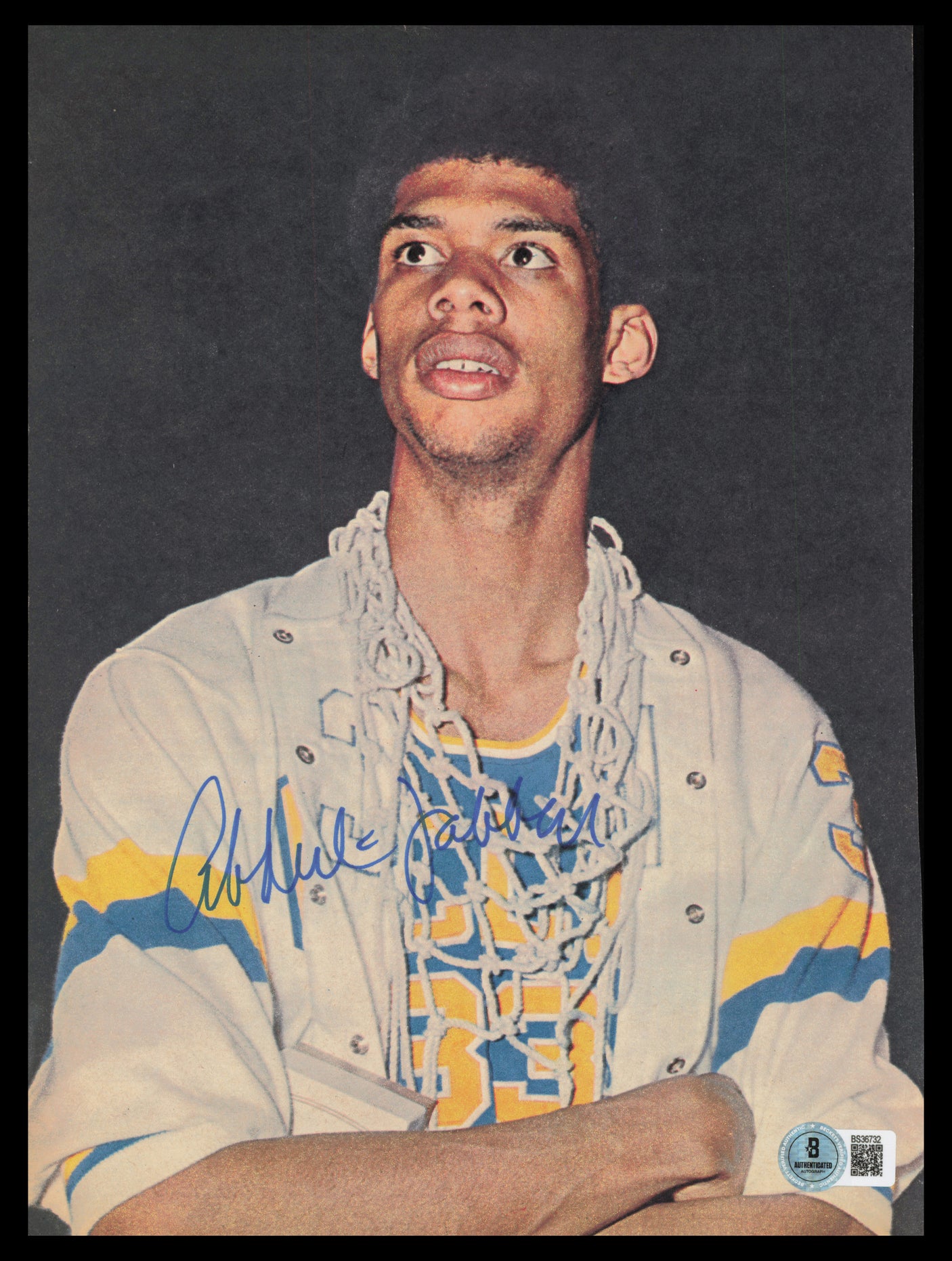 Kareem Abdul Jabbar Autographed 8x11 Magazine Page Photo UCLA Beckett BAS QR #BS36732
