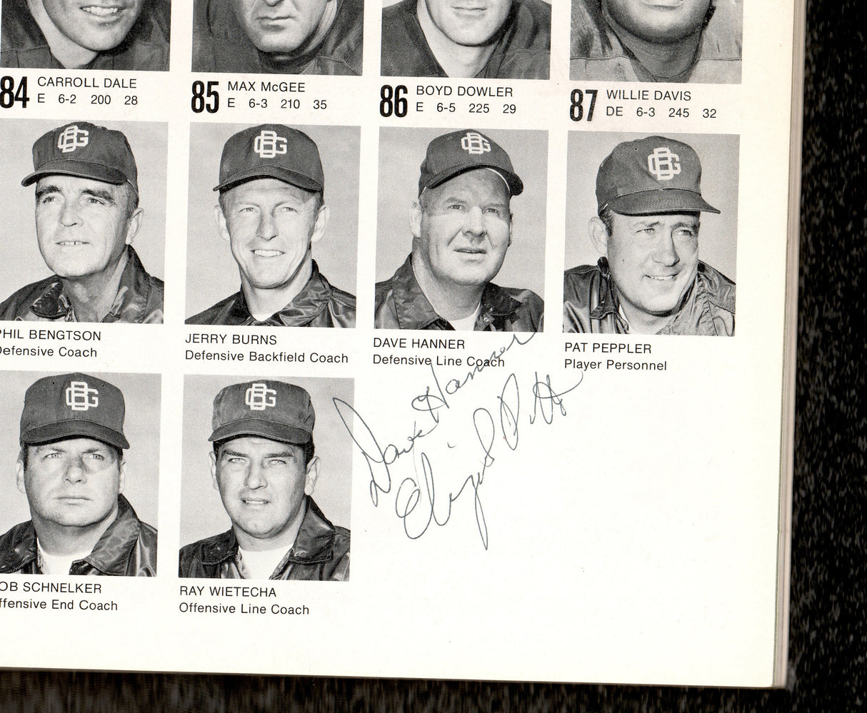 1968 Green Bay Packers Autographed Super Bowl II Program With 21 Signatures Including Bart Starr & Henry Jordan Beckett BAS #AE16479