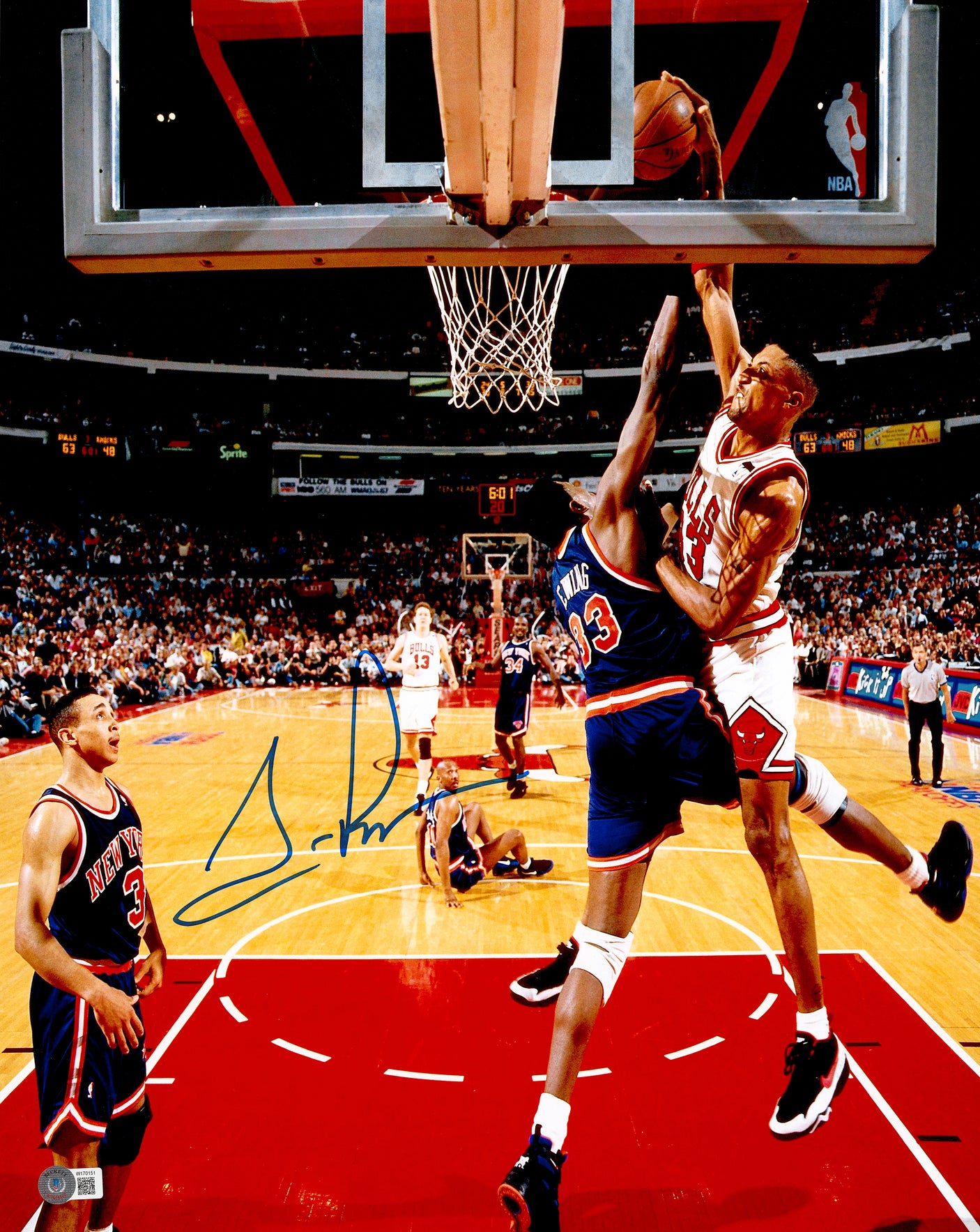Scottie Pippen Autographed 16x20 Photo Chicago Bulls Dunking Over Patrick Ewing Beckett BAS Witness Stock #232715