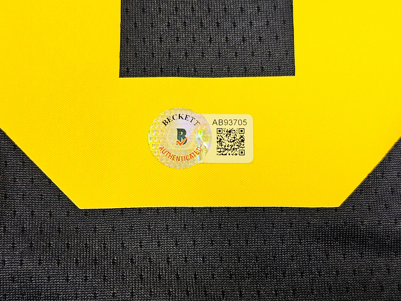 Golden State Warriors Stephen Curry Autographed Blue Jordan Statement Edition Jersey Size 48 Beckett BAS QR Stock #216024