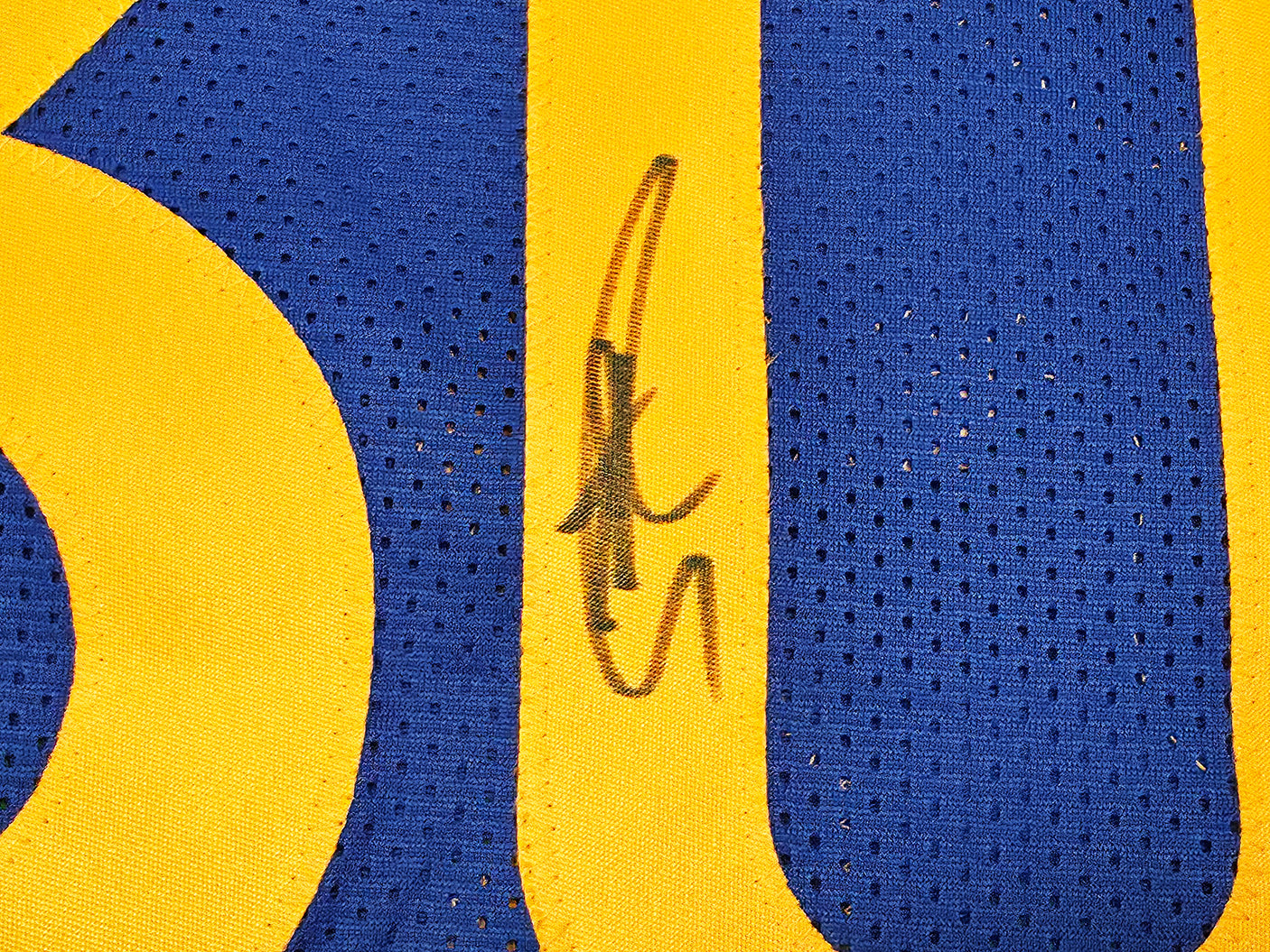 Golden State Warriors Stephen Curry Autographed Blue Jersey Beckett BAS Stock #247904