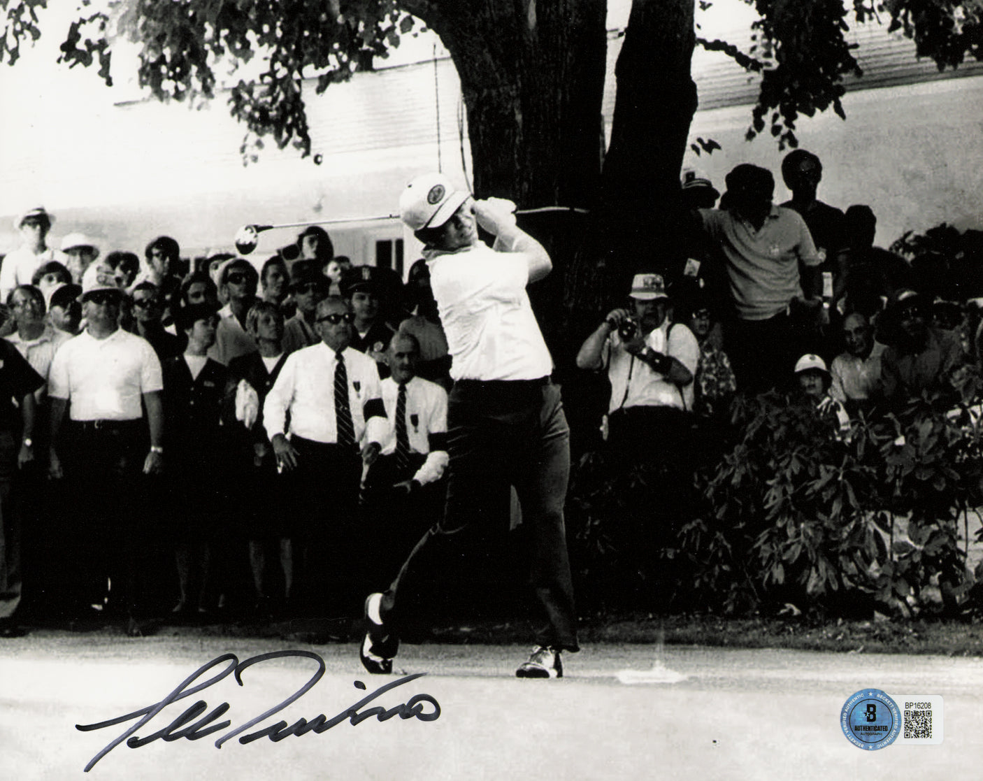 Lee Trevino Autographed 8x10 Photo Golf Beckett BAS QR #BP16208