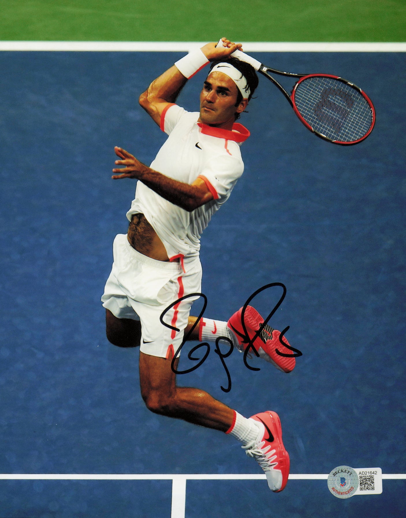 Roger Federer Autographed 8x10 Photo Tennis Beckett BAS QR #AC21642