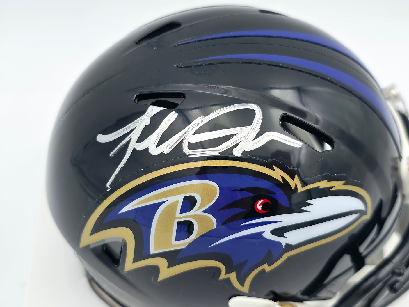 Terrell Suggs Autographed Baltimore Ravens Black Speed Mini Helmet Beckett BAS Witness #2W637321