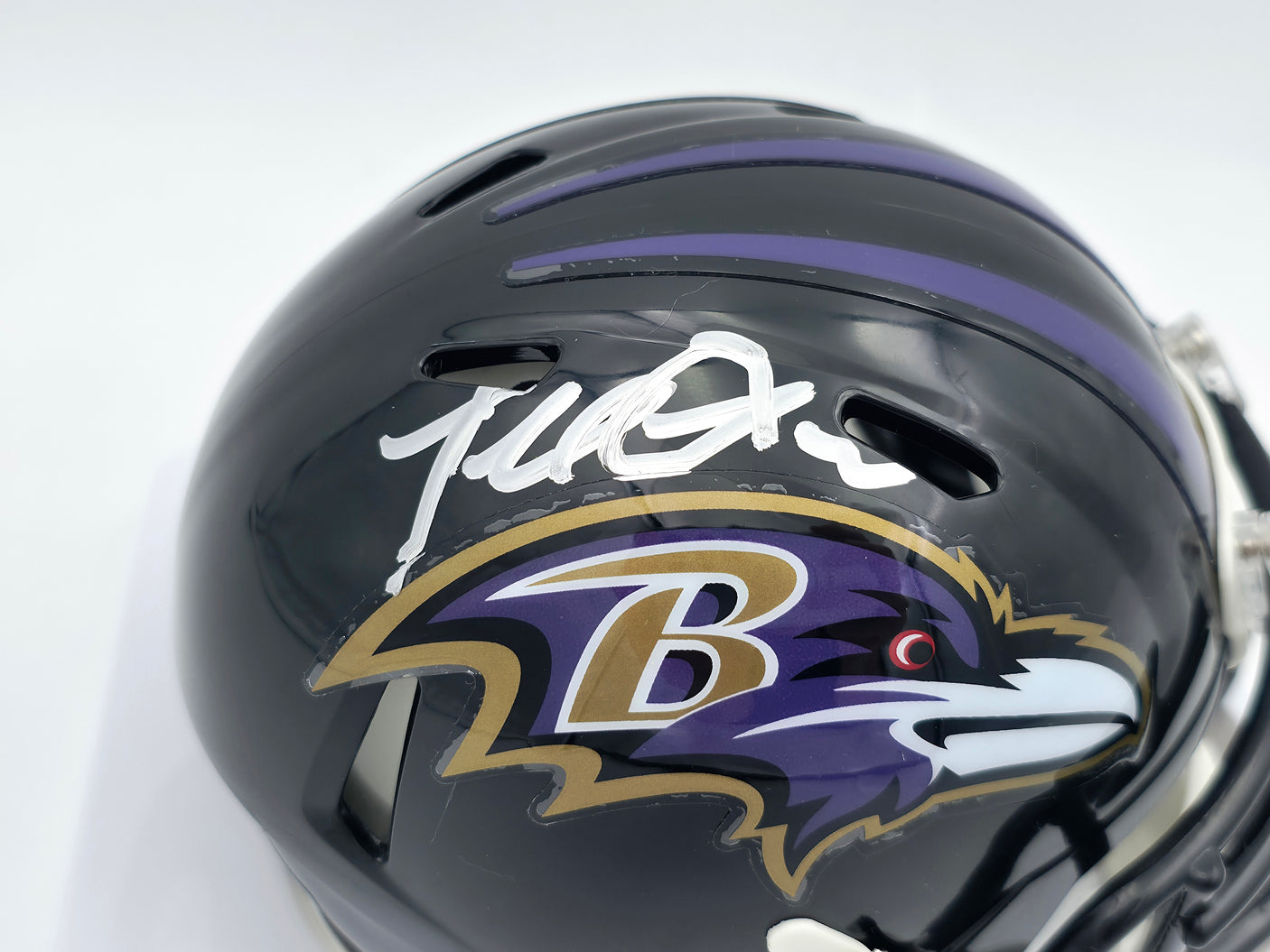 Terrell Suggs Autographed Baltimore Ravens Black Speed Mini Helmet Beckett BAS Witness #2W637289