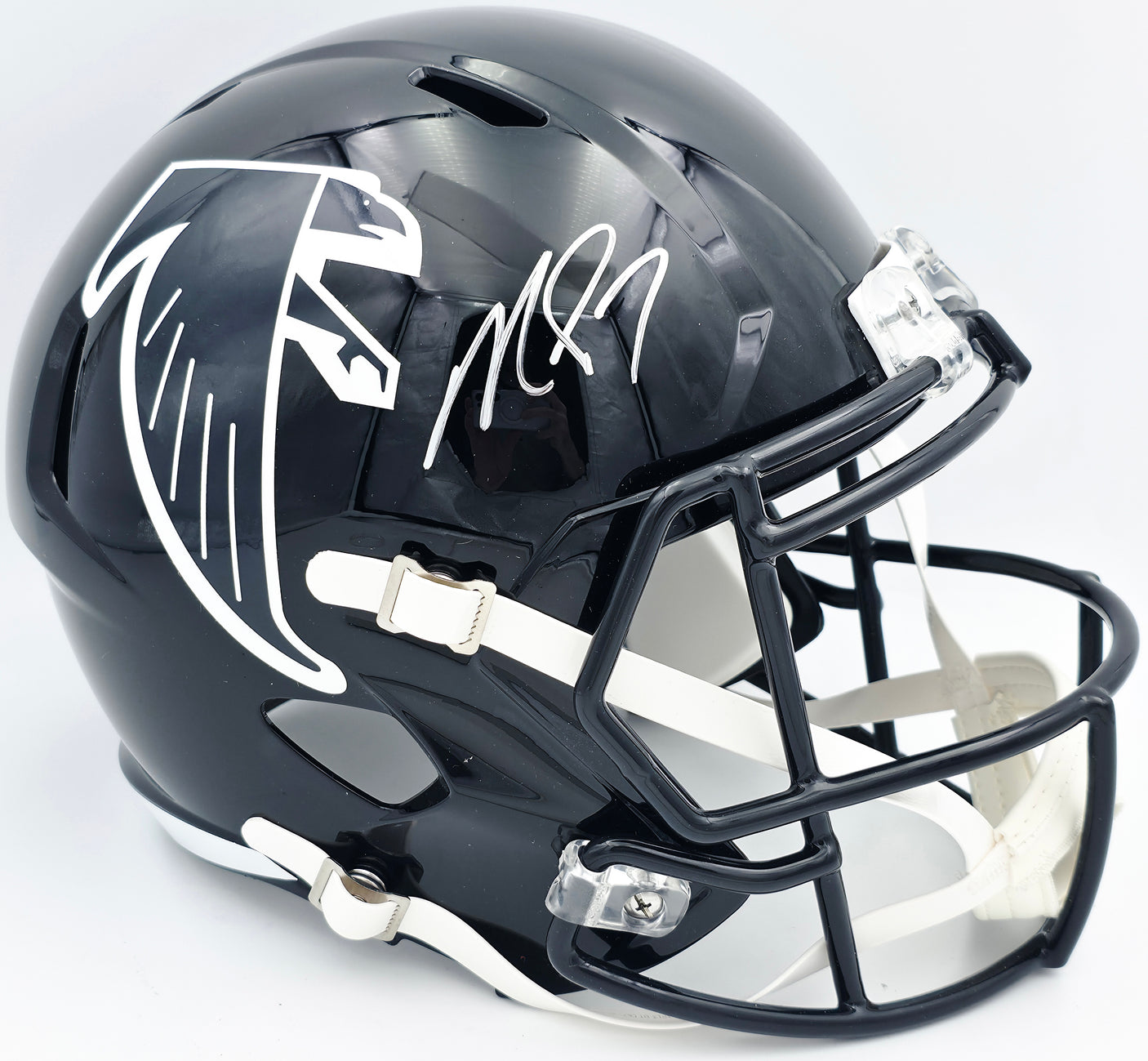 Michael Vick Autographed Philadelphia Eagles 1990-2002 Alternate Black Full Size Replica Speed Helmet Beckett BAS Witness #2W94633