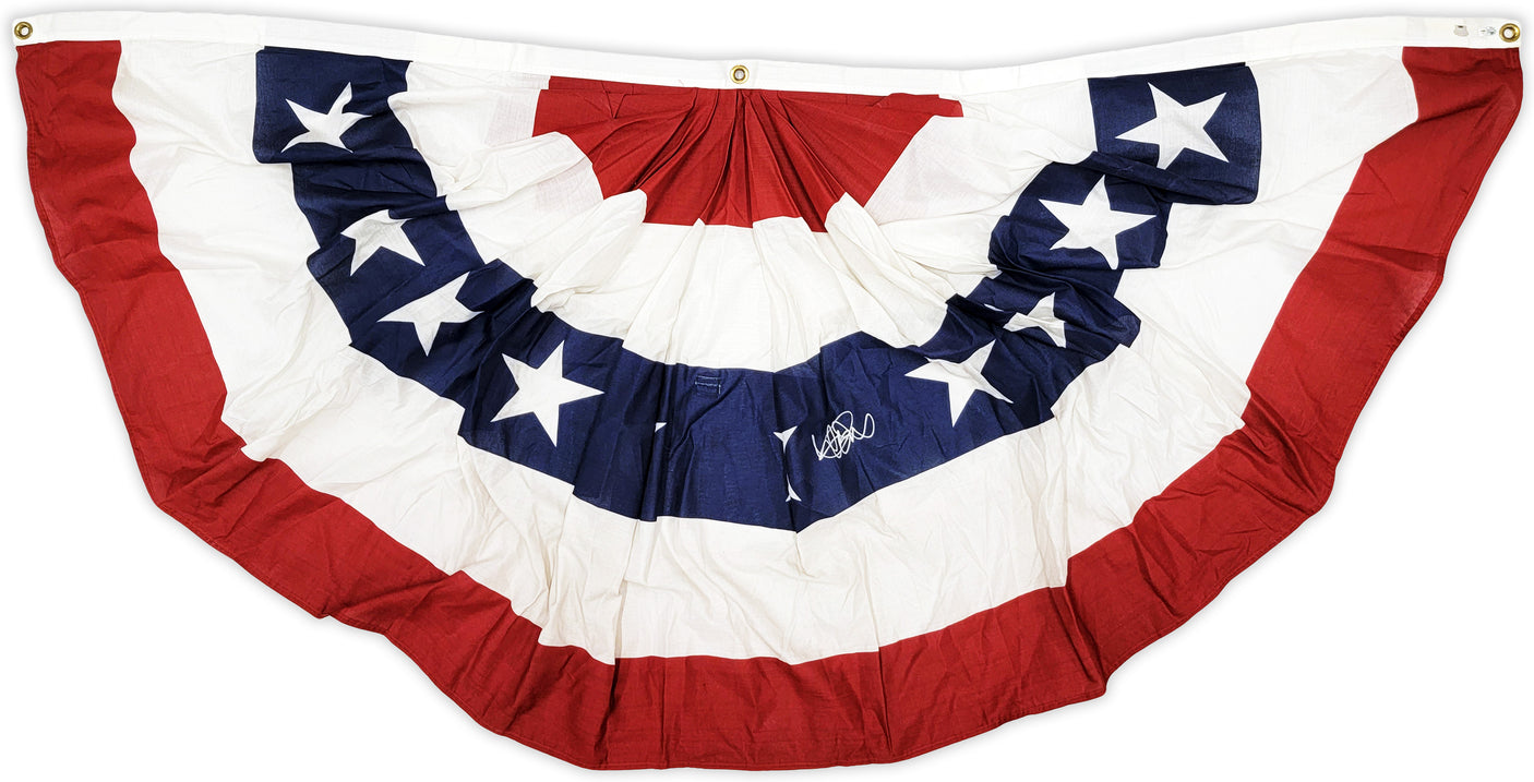 Ichiro Suzuki Autographed 2009 World Series Bunting Banner New York Yankees Stadium 300 Level IS Holo & Steiner Holo #106897