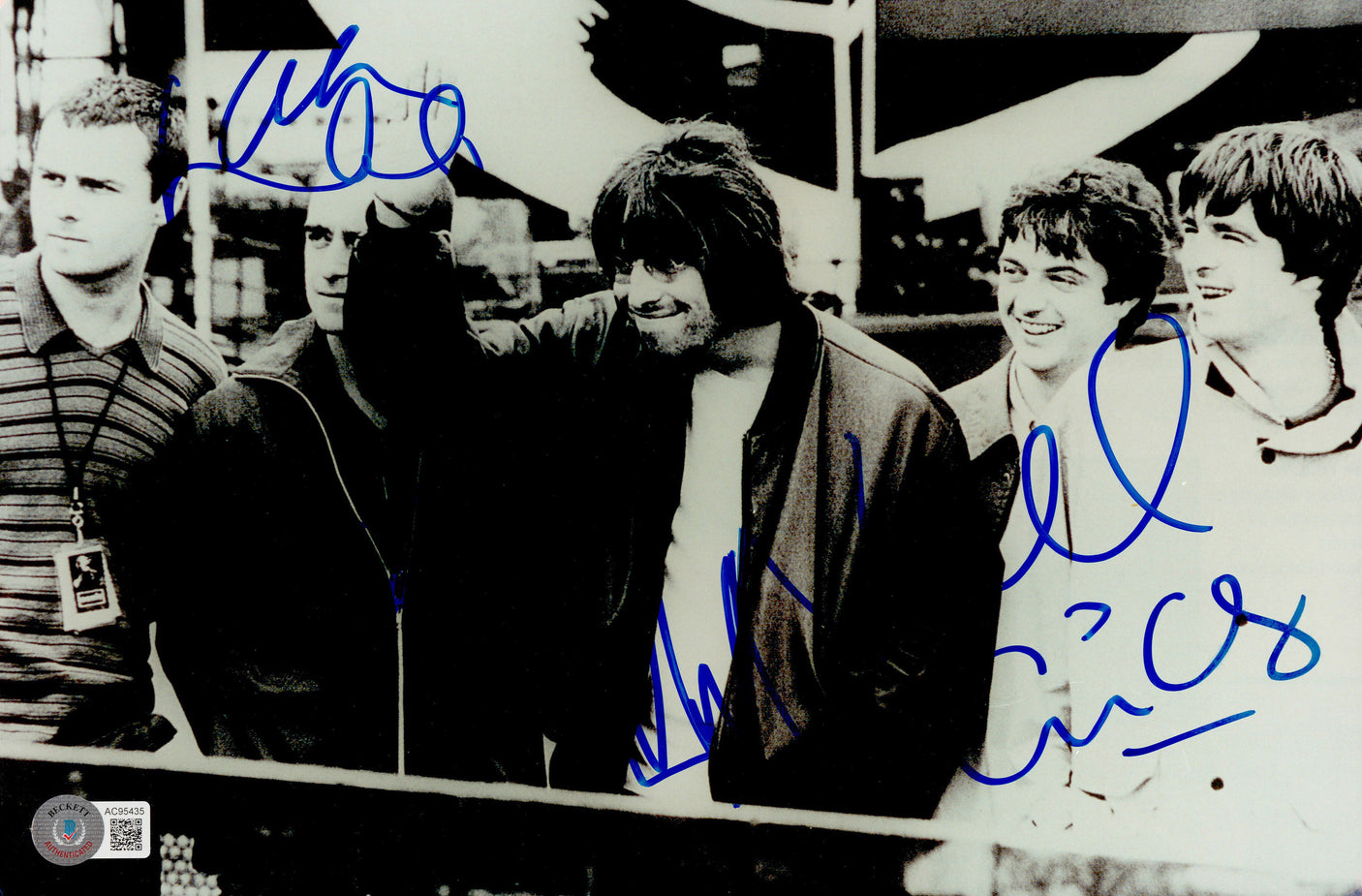 Oasis Autographed 8x12 Photo Band With 5 Signatures Including Noel & Liam Gallagher Beckett BAS #AC95435