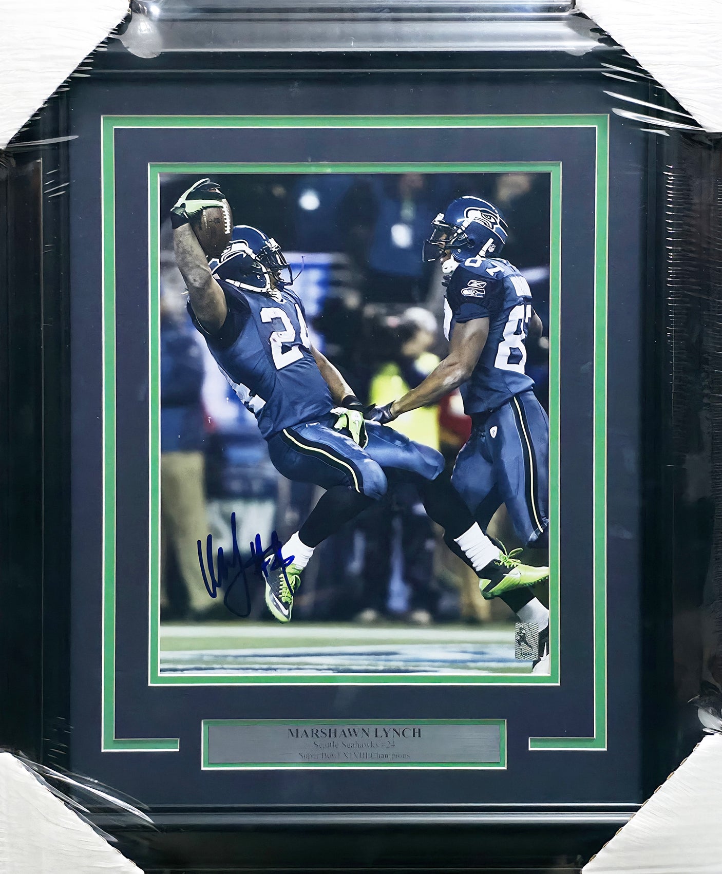Marshawn Lynch Autographed Framed 11x14 Photo Seattle Seahawks ML Holo #14680