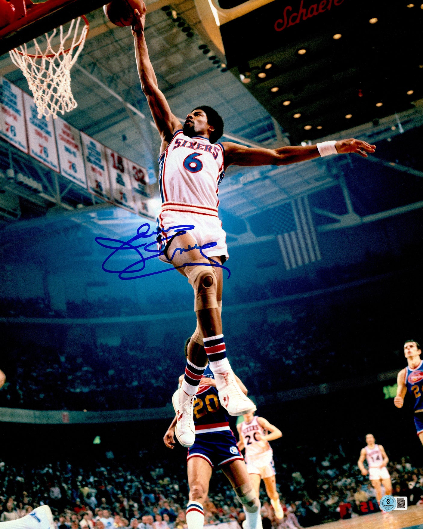Julius Dr. J Erving Autographed 16x20 Photo Philadelphia 76ers Beckett BAS QR #BS30397