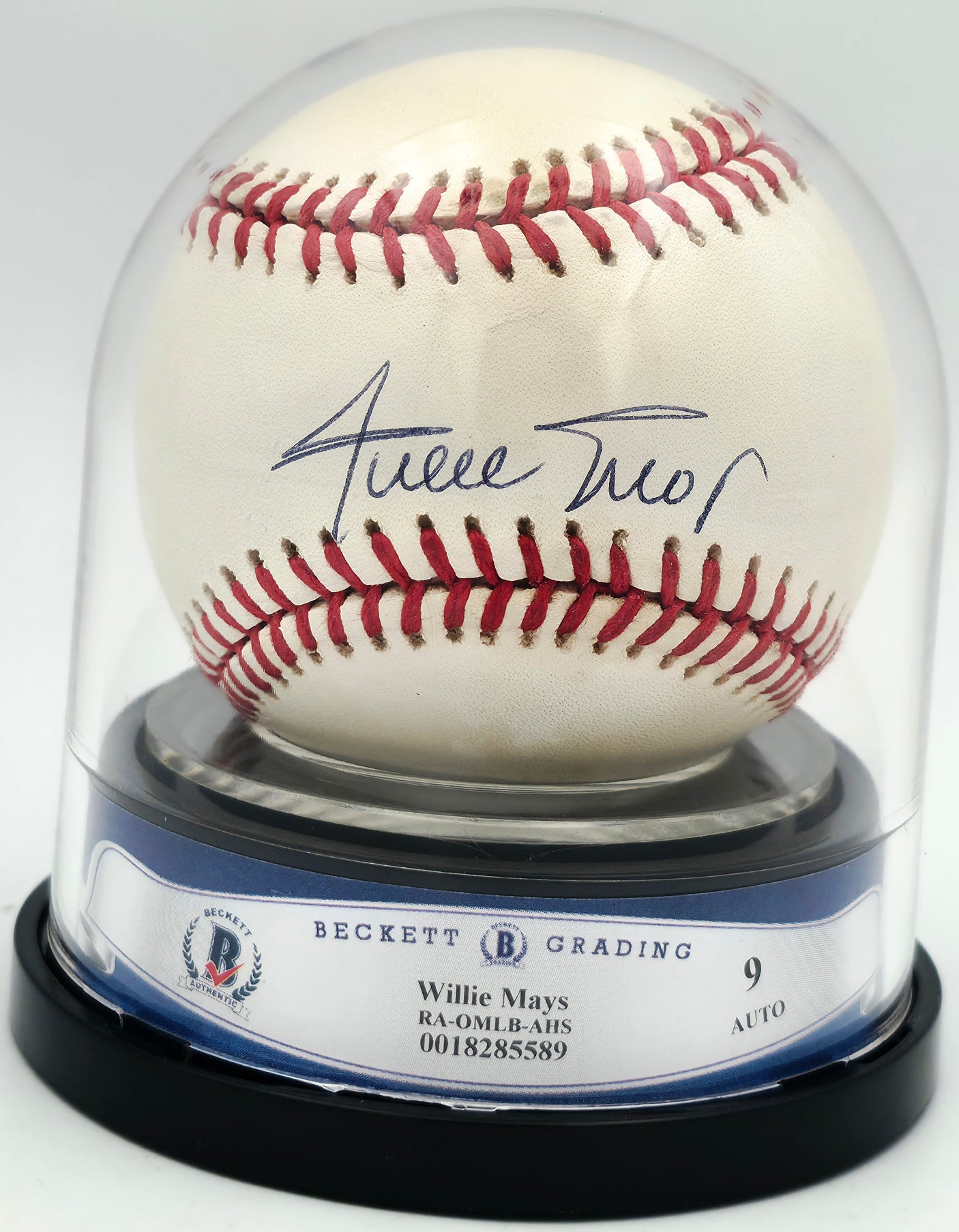 Willie Mays Autographed Official NL Baseball San Francisco Giants Auto Grade Mint 9 PSA/DNA & Beckett BAS #18285589