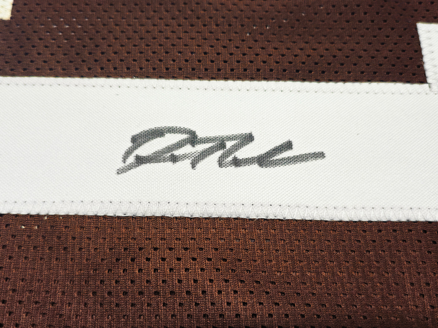 Cleveland Browns Dorian Thompson-Robinson Autographed Brown Jersey Beckett BAS Witness Stock #233370