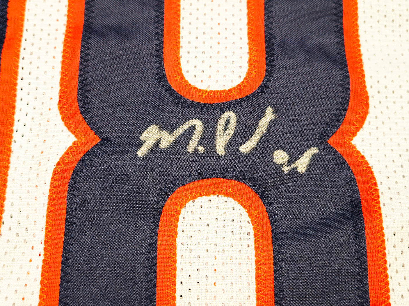 Chicago Bears Montez Sweat Autographed White Jersey JSA Stock #233376