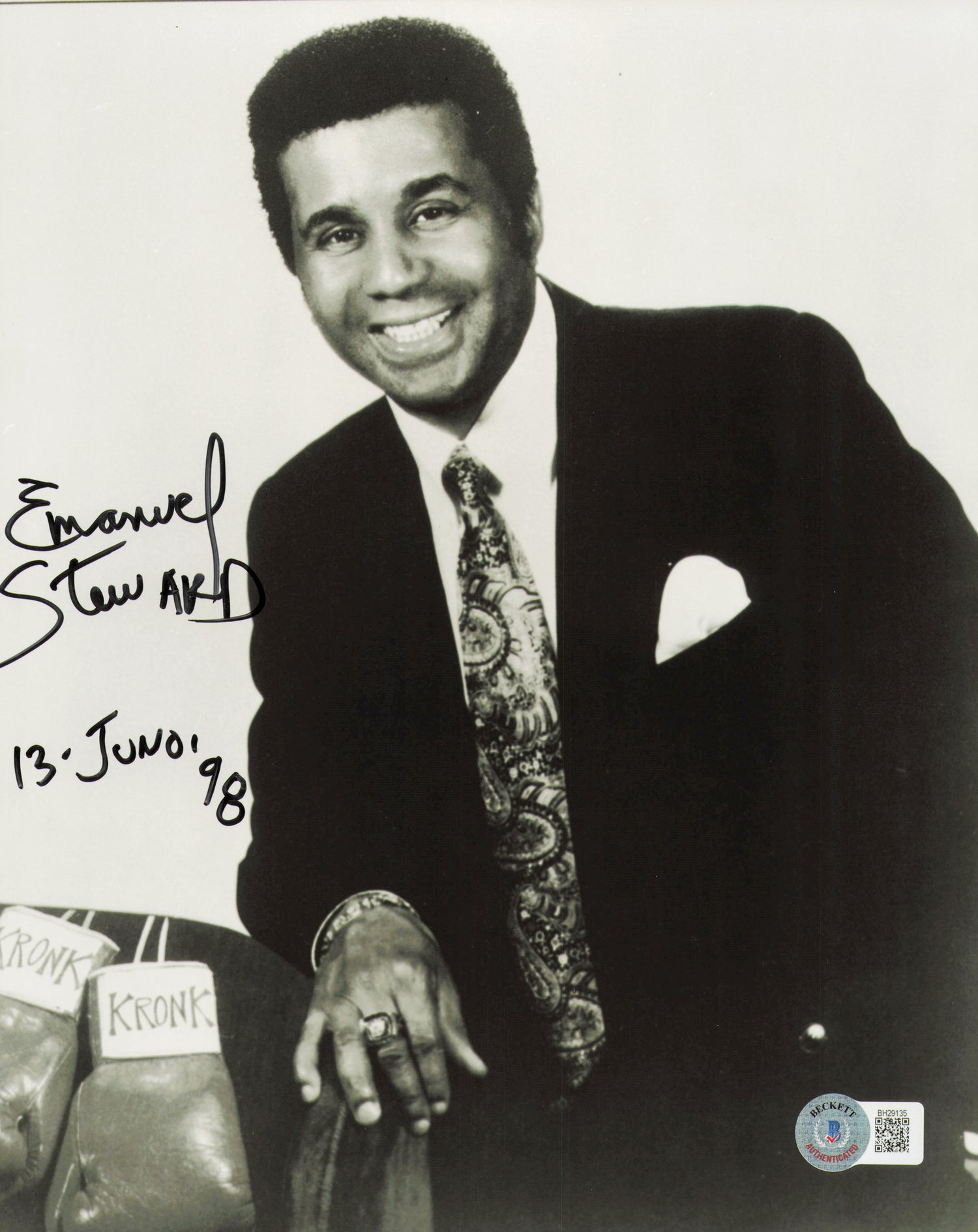 Emanuel Steward Autographed 8x10 Photo Trainer Beckett BAS QR #BH29135