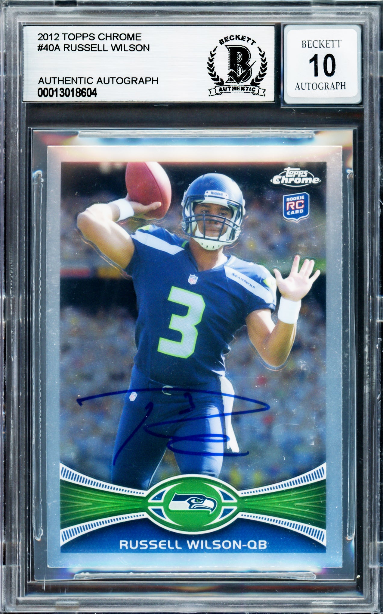 Russell Wilson Autographed 2012 Topps Chrome Rookie Card #40A Seattle Seahawks Auto Grade Gem Mint 10 Beckett BAS Stock #220152