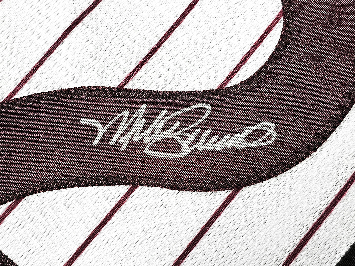 Philadelphia Phillies Mike Schmidt Autographed White & Red Nike Cooperstown Collection Jersey Size XXL Beckett BAS QR Stock #219043