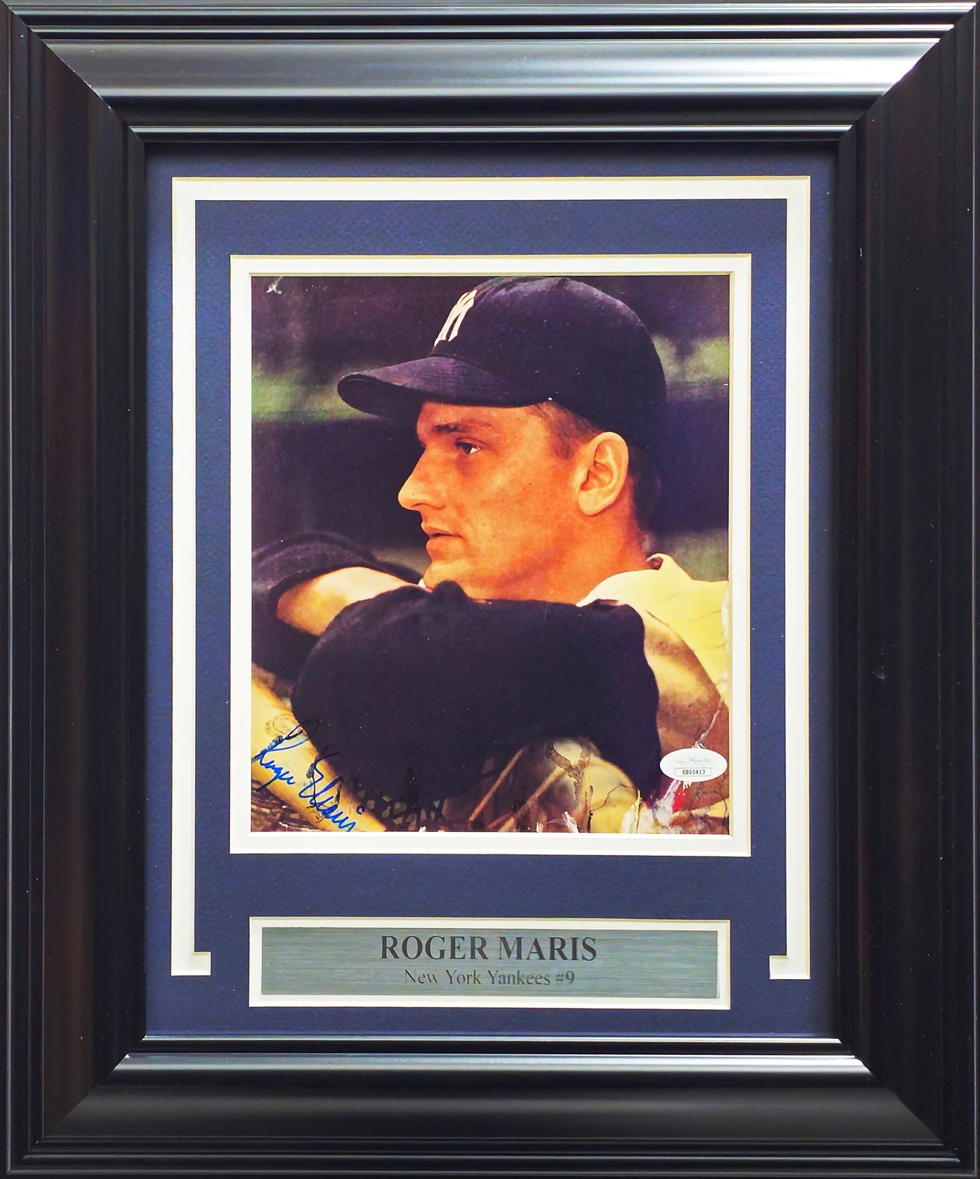 Roger Maris Autographed Framed 8x10 Photo New York Yankees JSA #BB00412