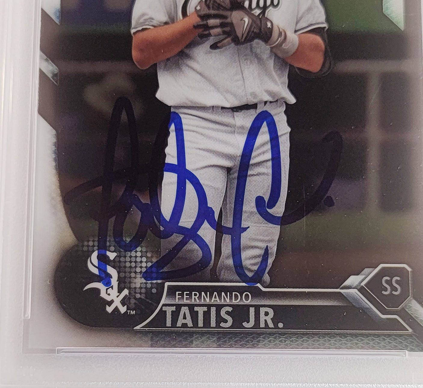 Fernando Tatis Jr. Autographed 2016 Bowman Chrome Prospects Rookie Card #BCP17 San Diego Padres PSA 9 Auto Grade Mint 9 PSA/DNA #62841320