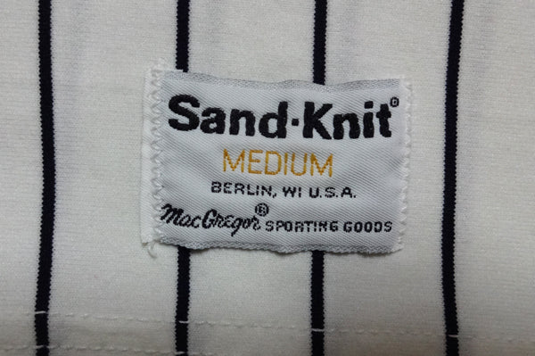 New York Yankees Lefty Gomez Autographed White Jersey PSA/DNA #V09459