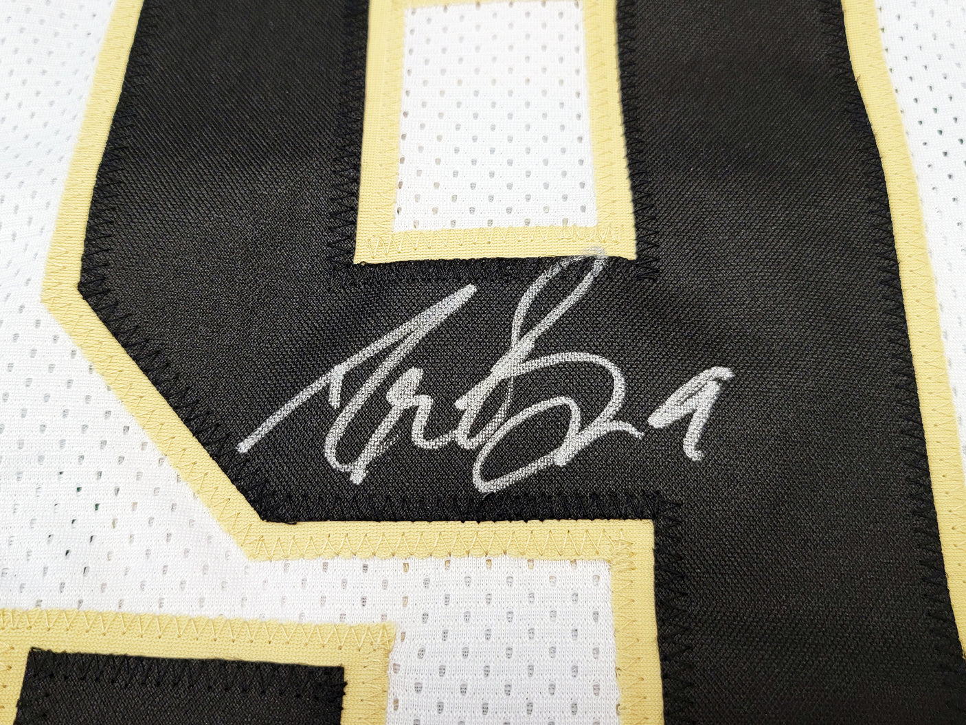 New Orleans Saints Drew Brees Autographed White Jersey Beckett BAS Witness Stock #207227