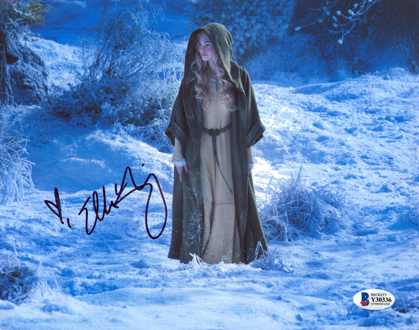 Elle Fanning Maleficent Authentic Signed 8x10 Photo Autographed BAS #Y30336