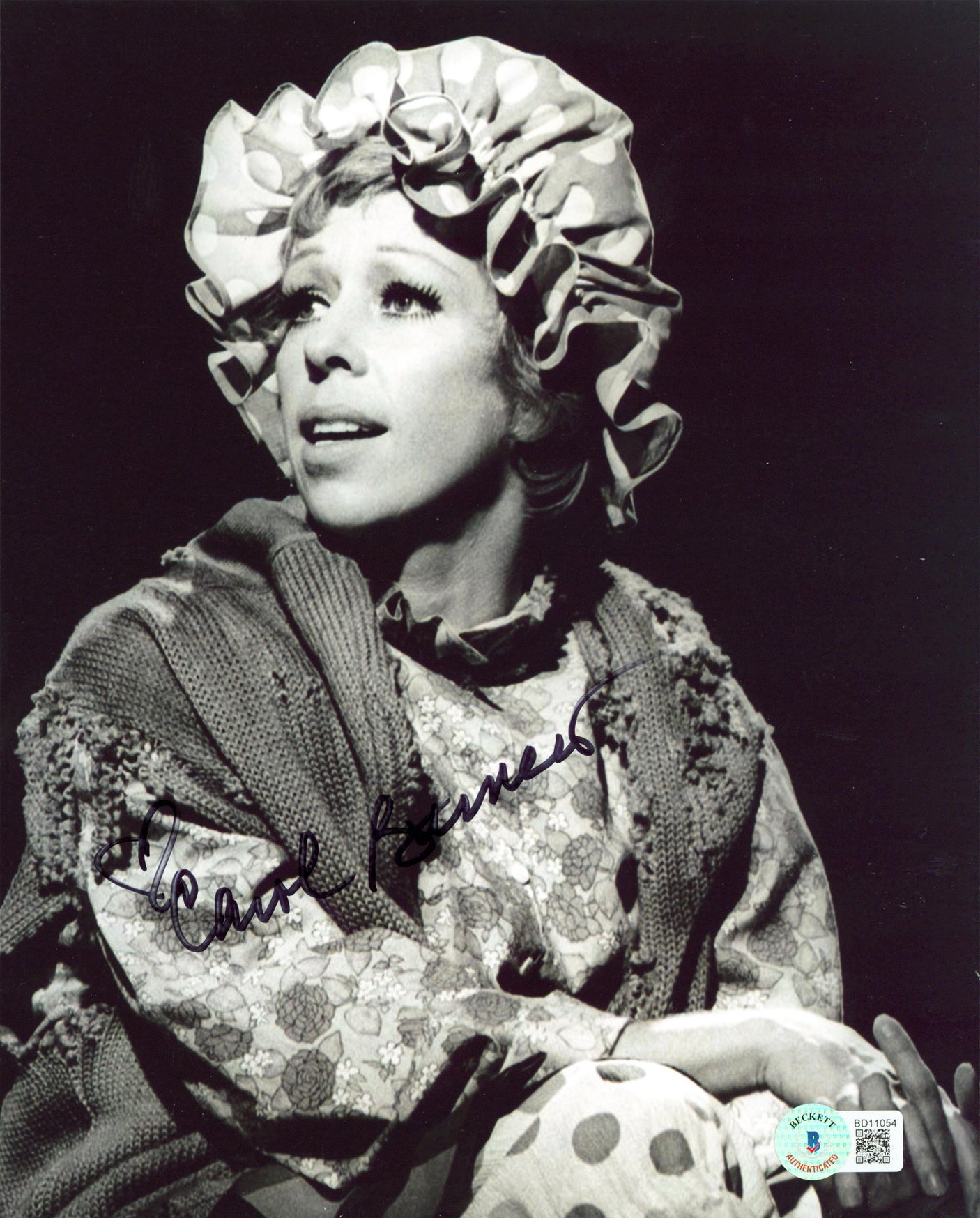 Carol Burnett Authentic Signed 8x10 Photo Autographed BAS #BD11054